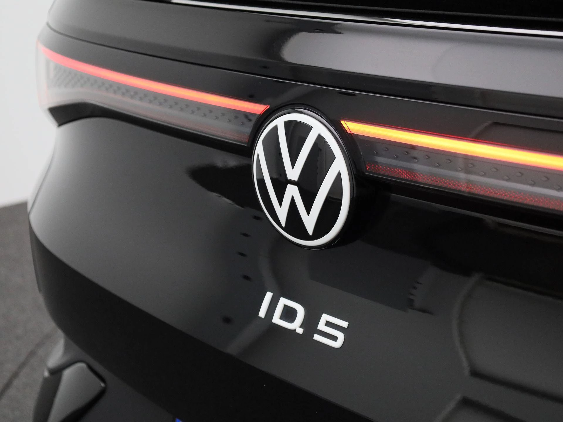 Volkswagen ID.5 Pro 77 kWh