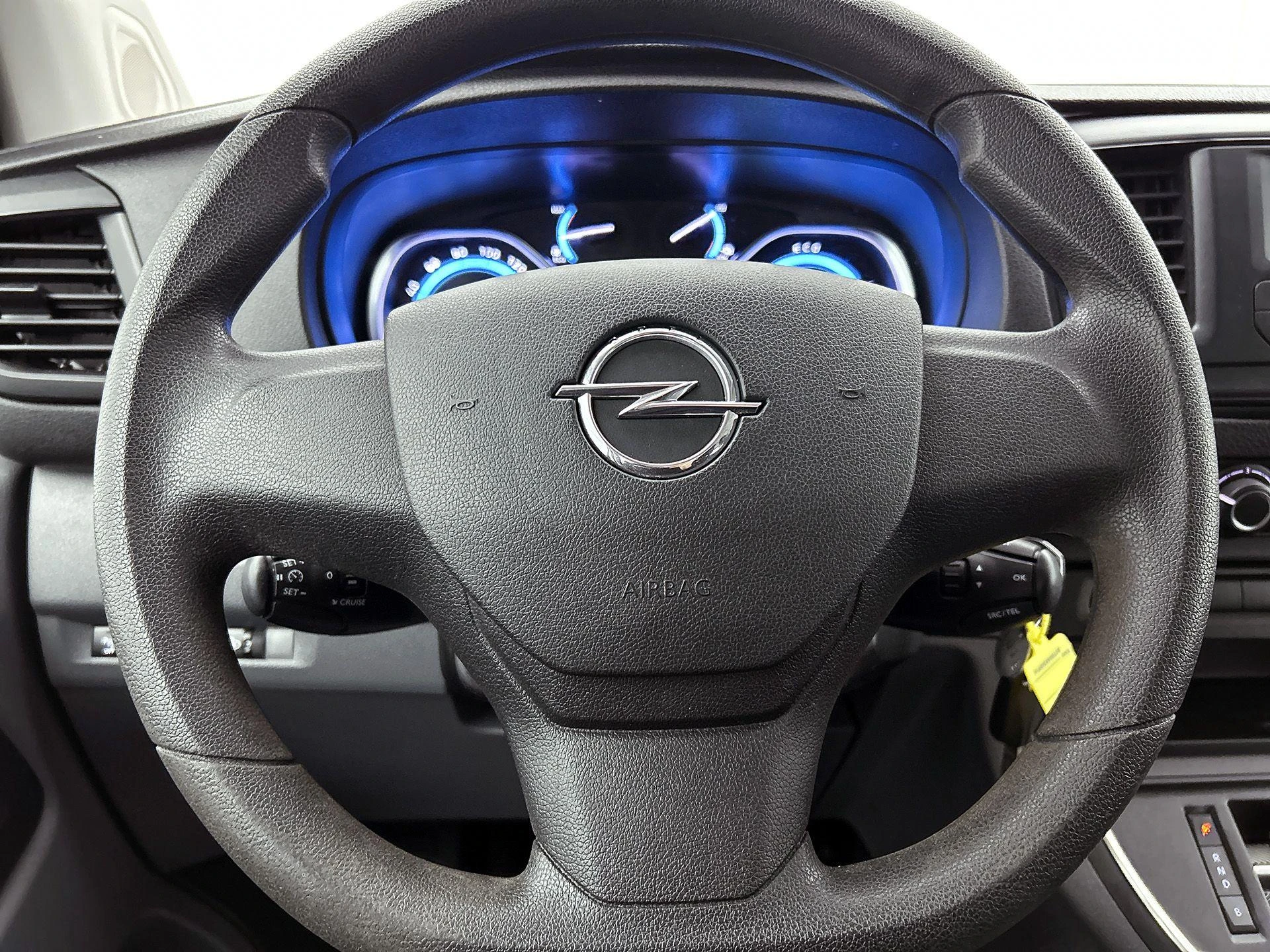 Opel-Vivaro-e-image-27