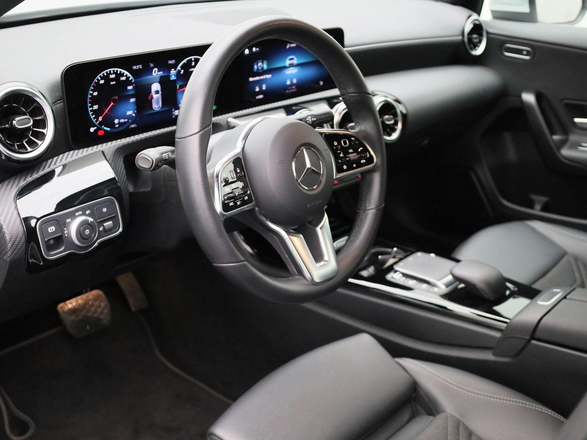 Mercedes-Benz A-Klasse A 180 d Business Line