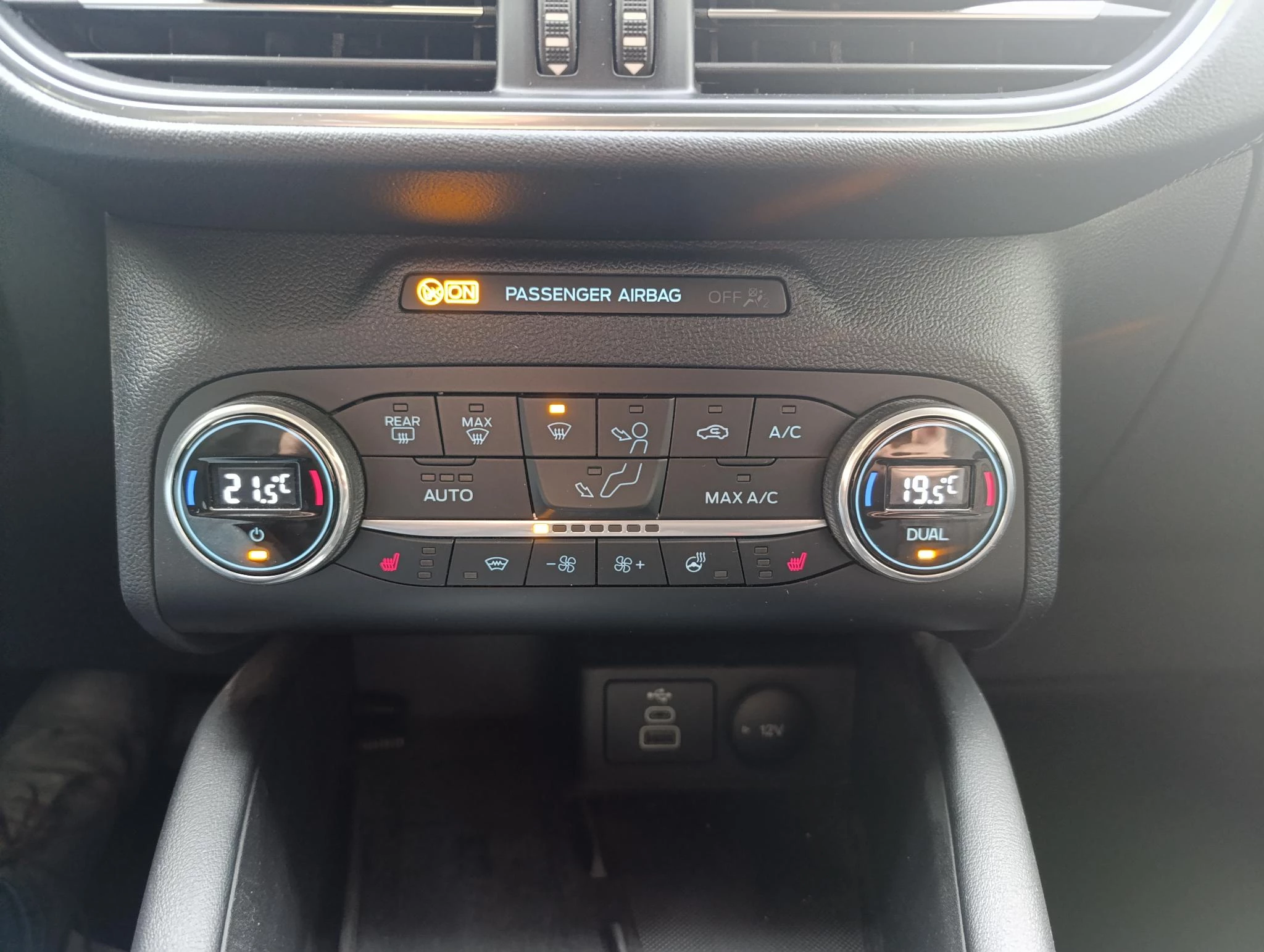 Ford-Kuga-image-30