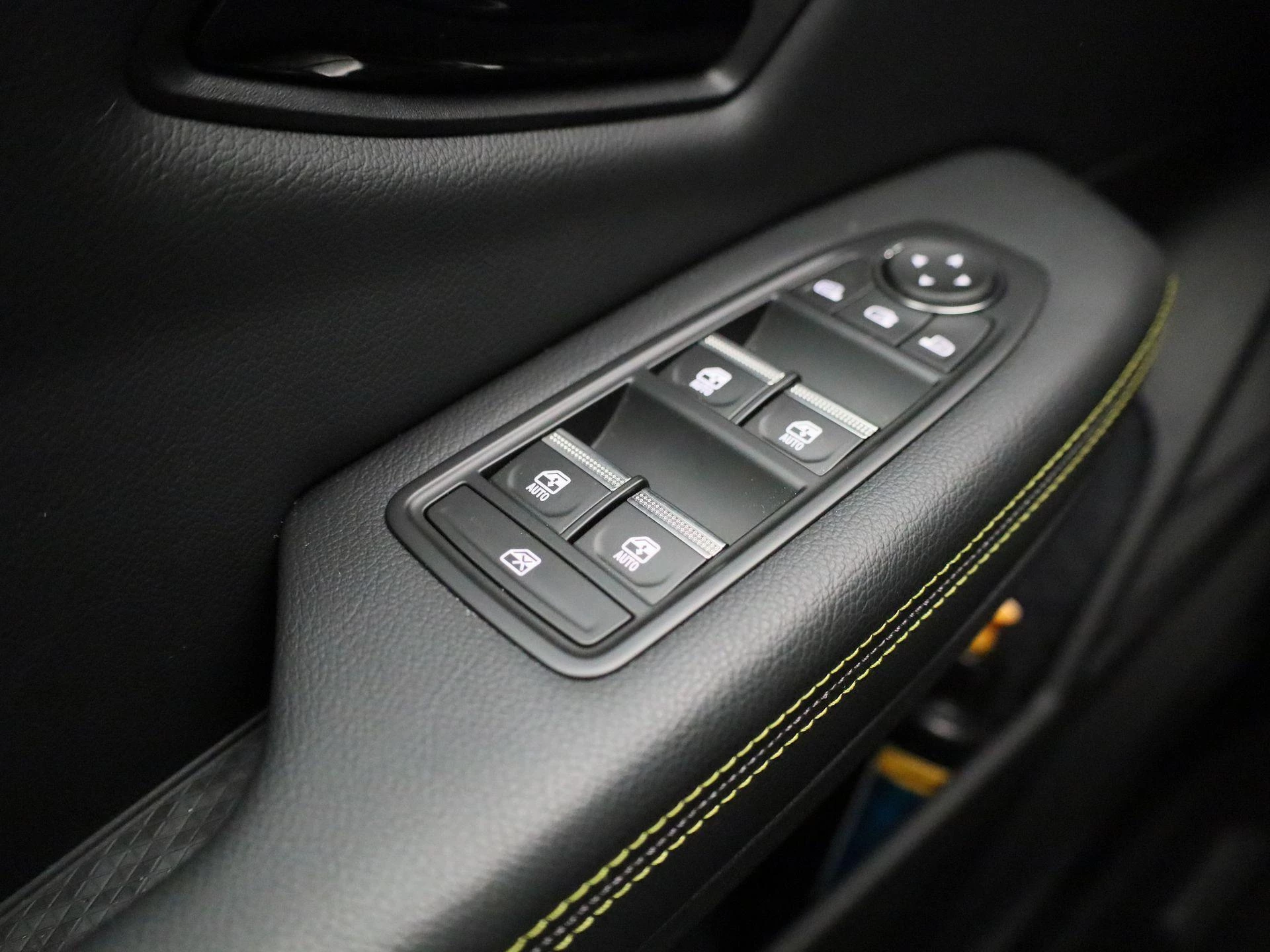 Renault-Megane E-Tech-image-22