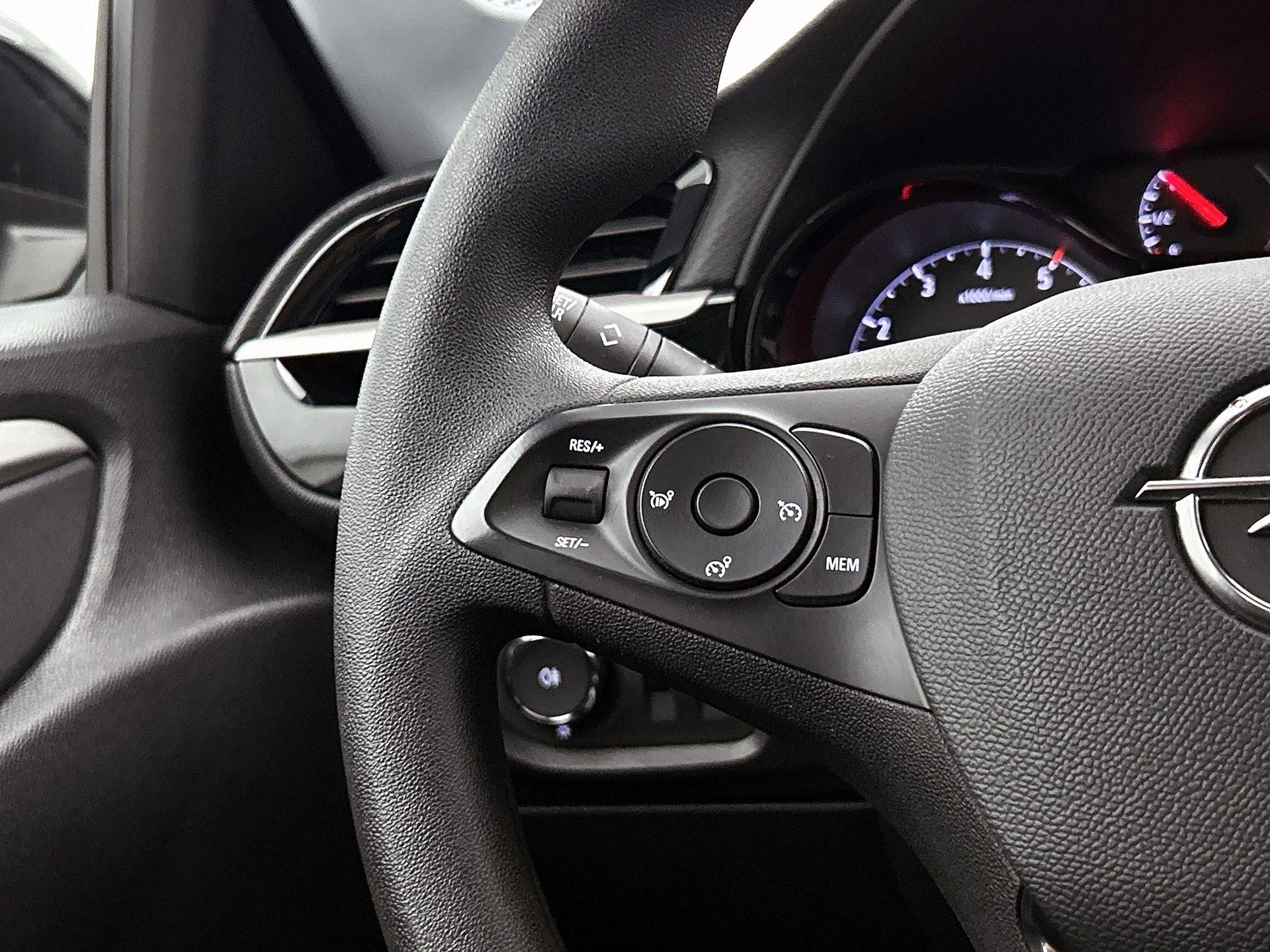 Opel-Corsa-image-5