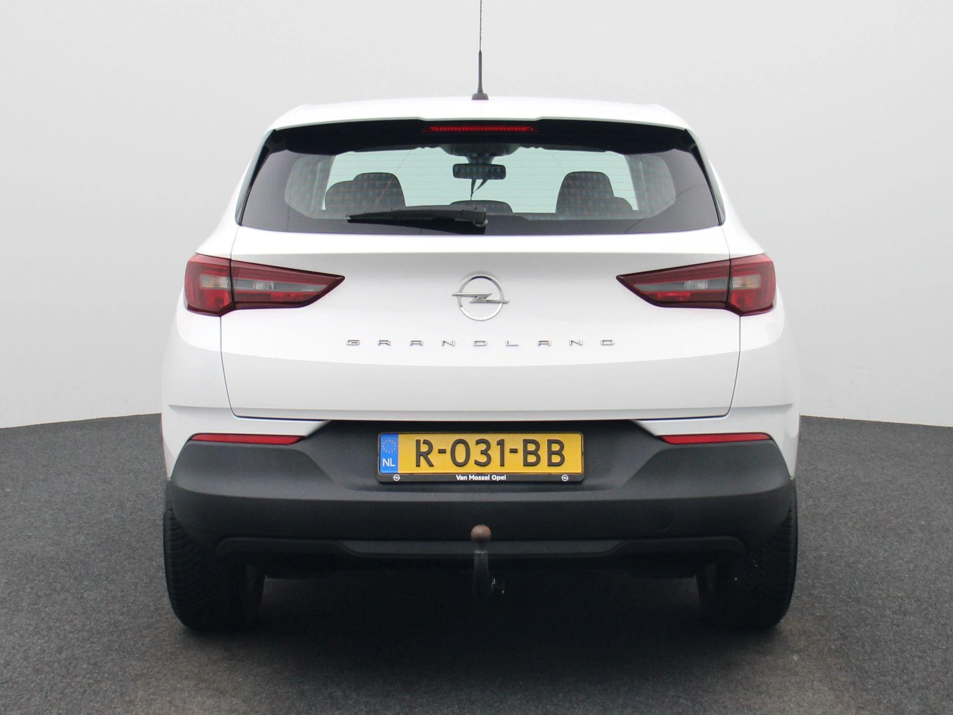 Opel-Grandland-image-4
