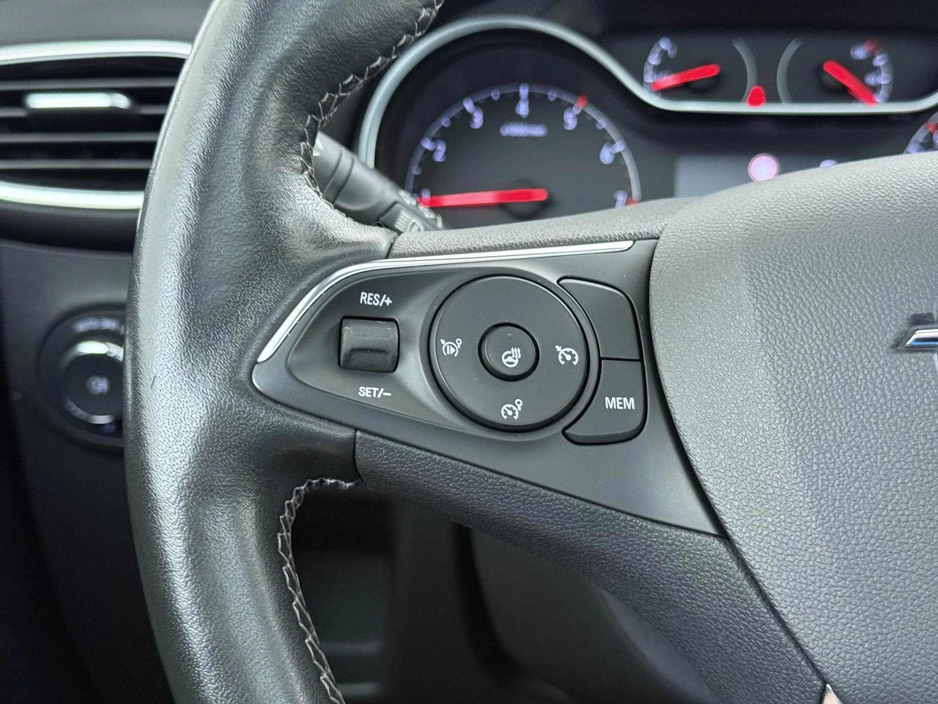 Opel-Crossland-image-9