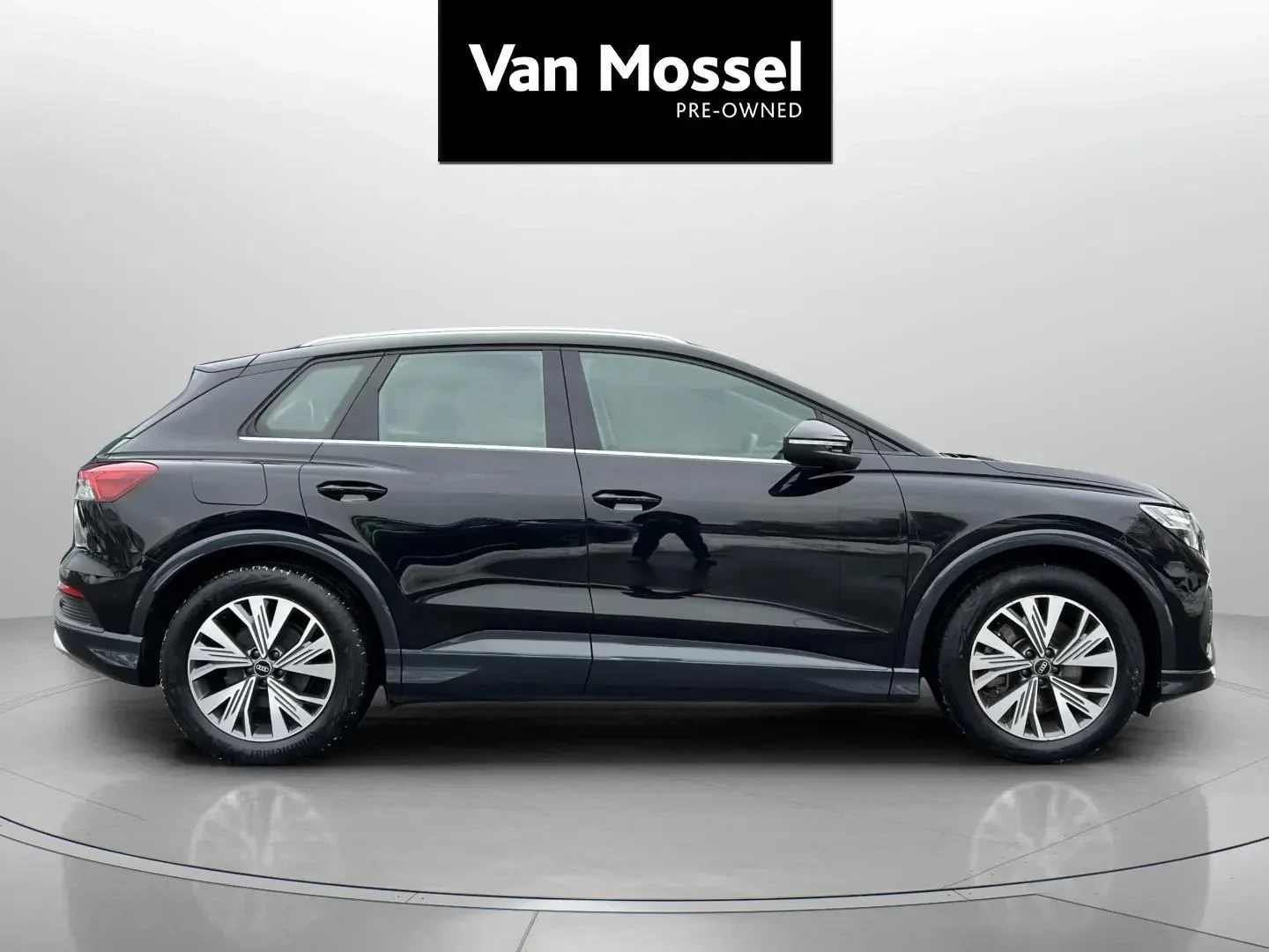 Audi Q4 e-tron Advanced