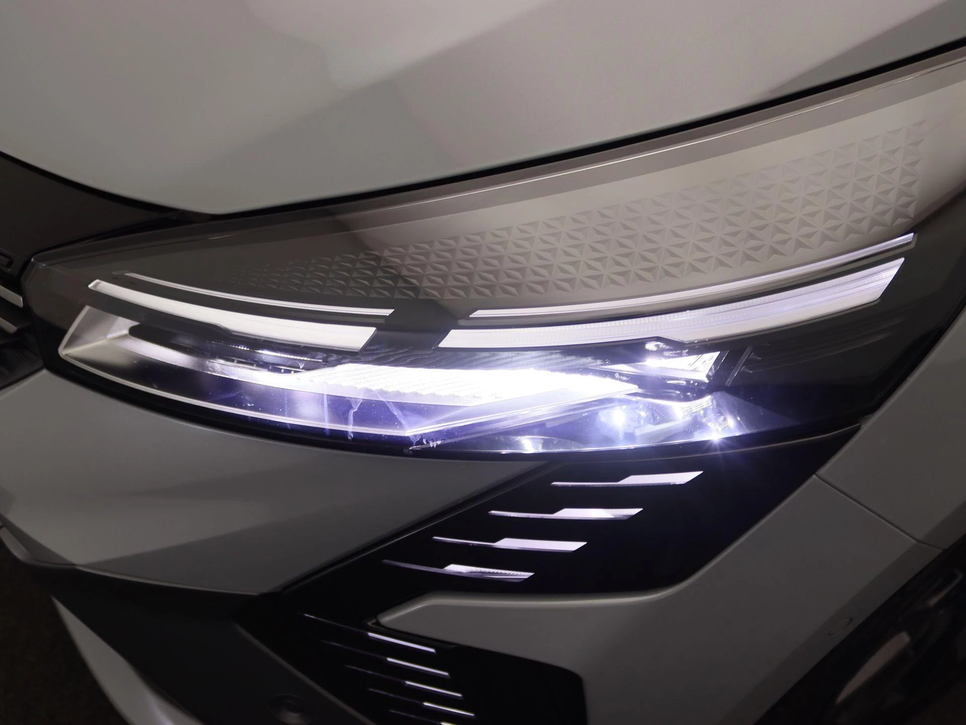 Renault-Clio-image-12