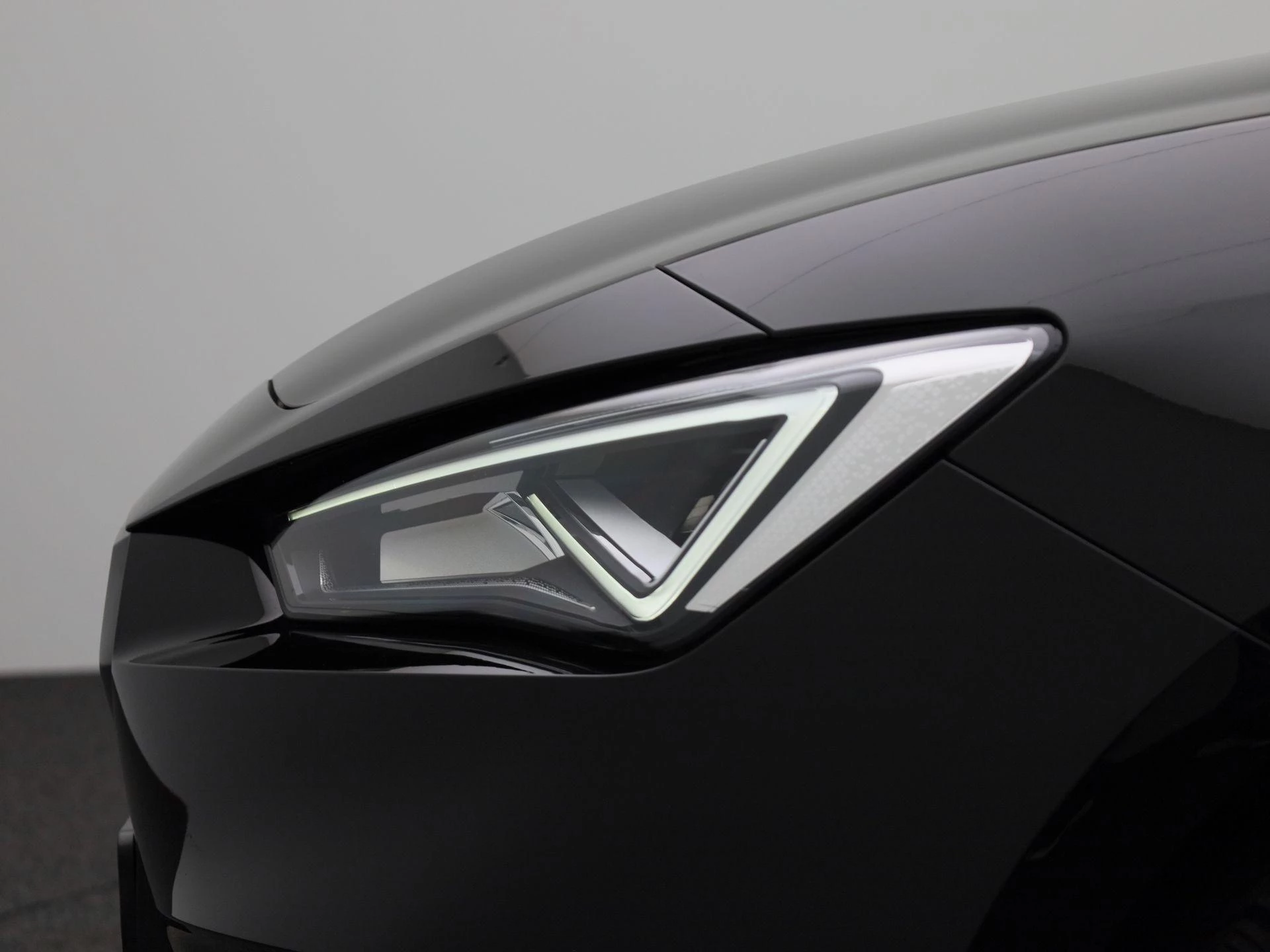 SEAT-Leon-image-14