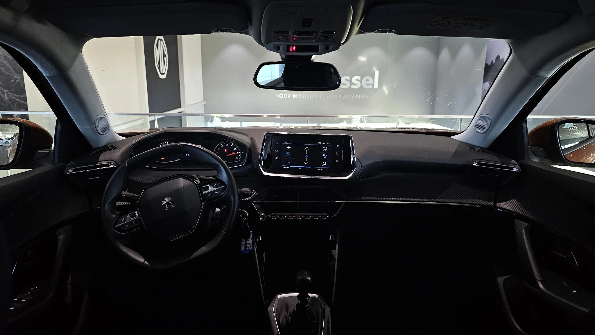 Peugeot 2008 1.2 PureTech Blue Lease Active