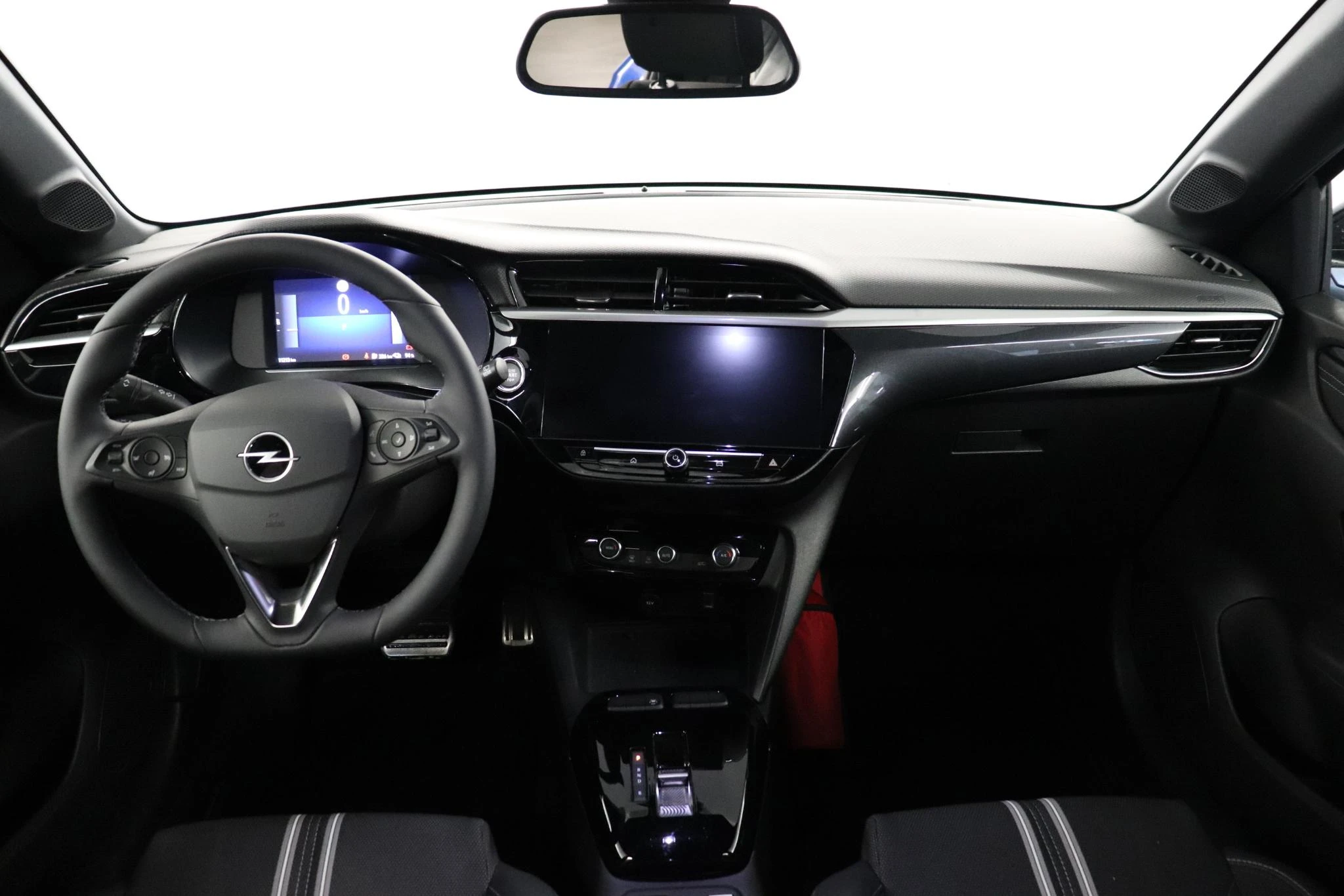 Opel-Corsa-image-11