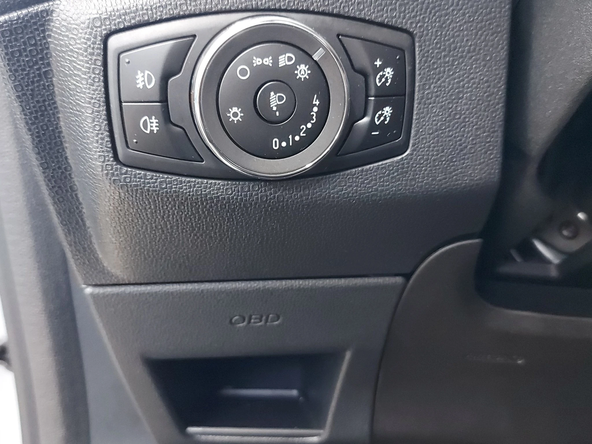 Ford-EcoSport-image-18