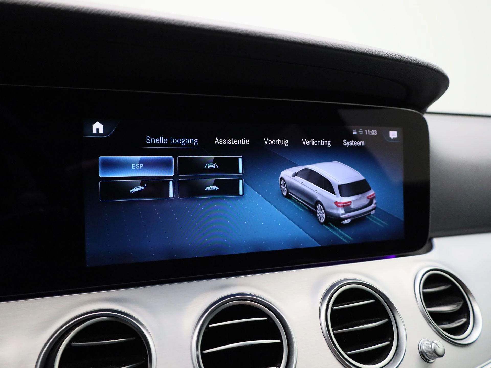 Mercedes-Benz-E-Klasse-image-27