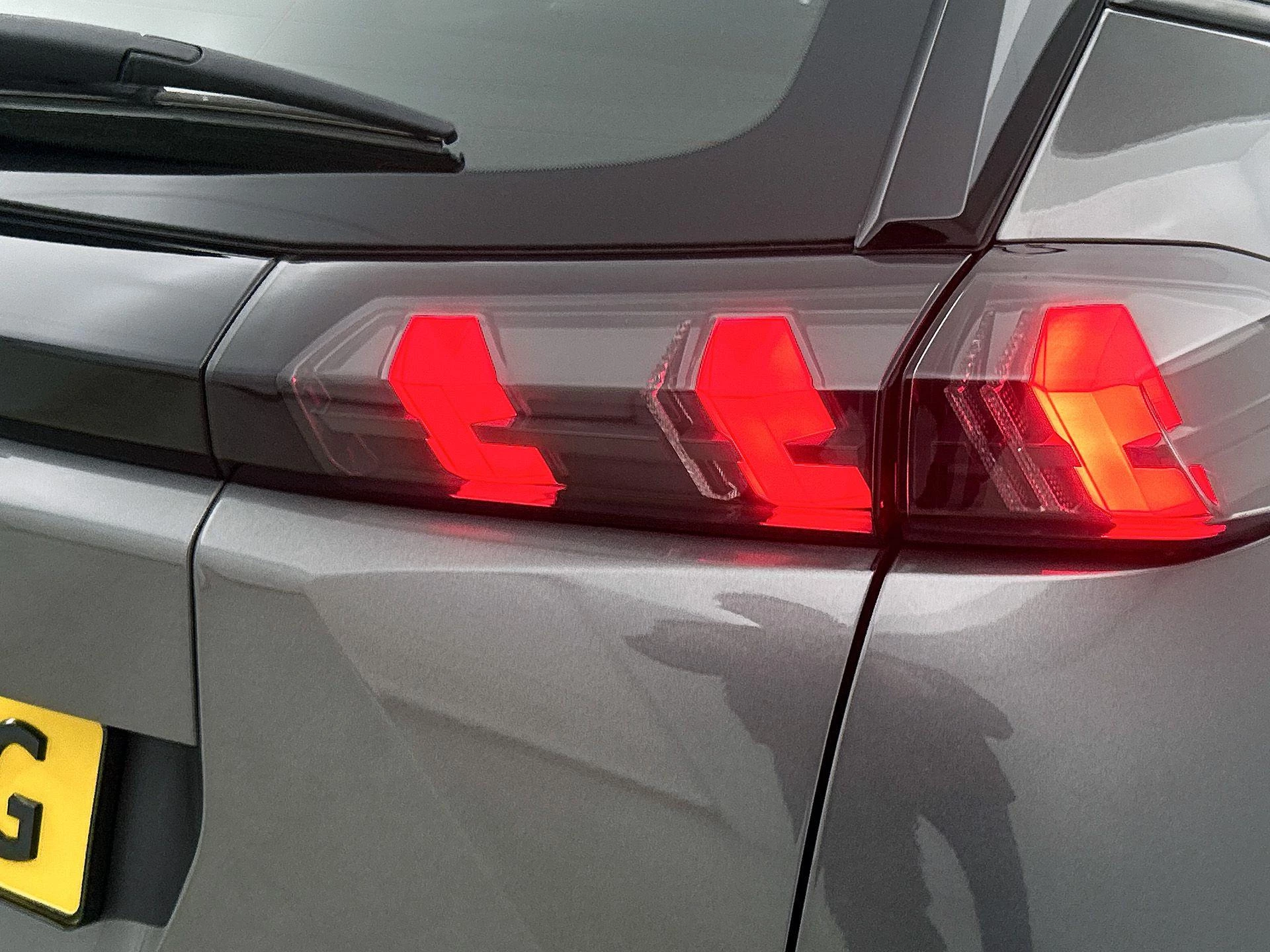 Peugeot-2008-image-13