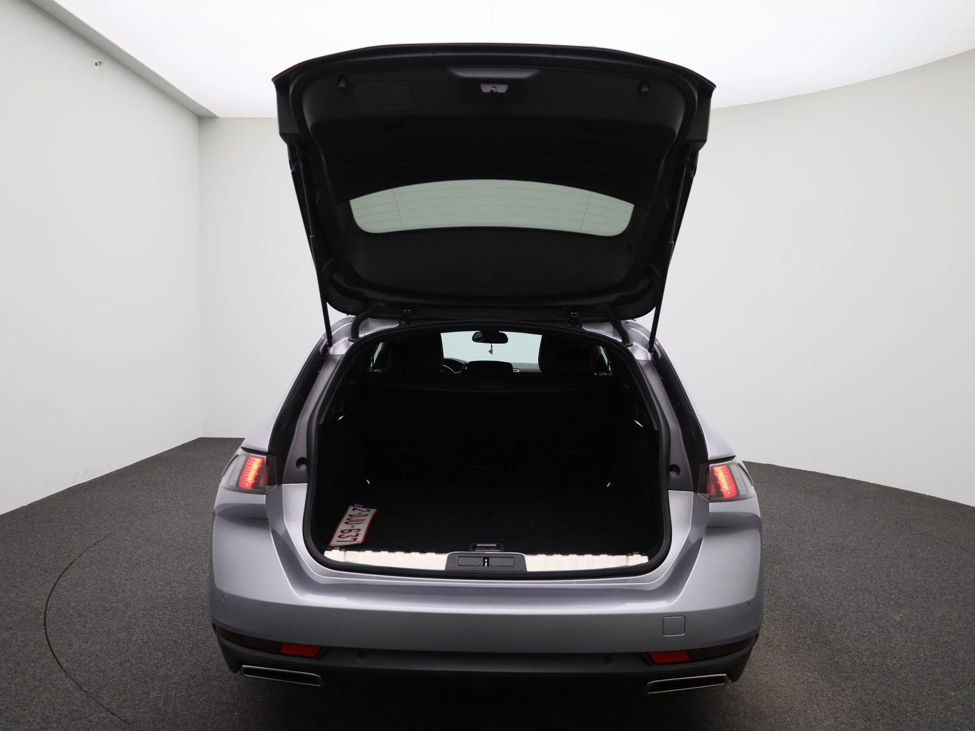 Peugeot-508-image-12