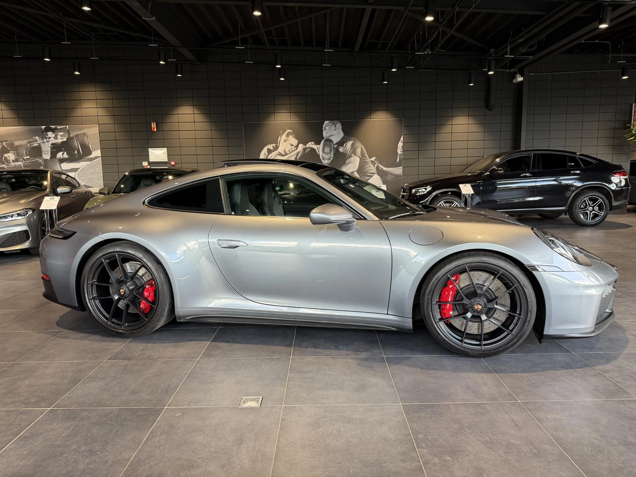 Porsche-911-image-5
