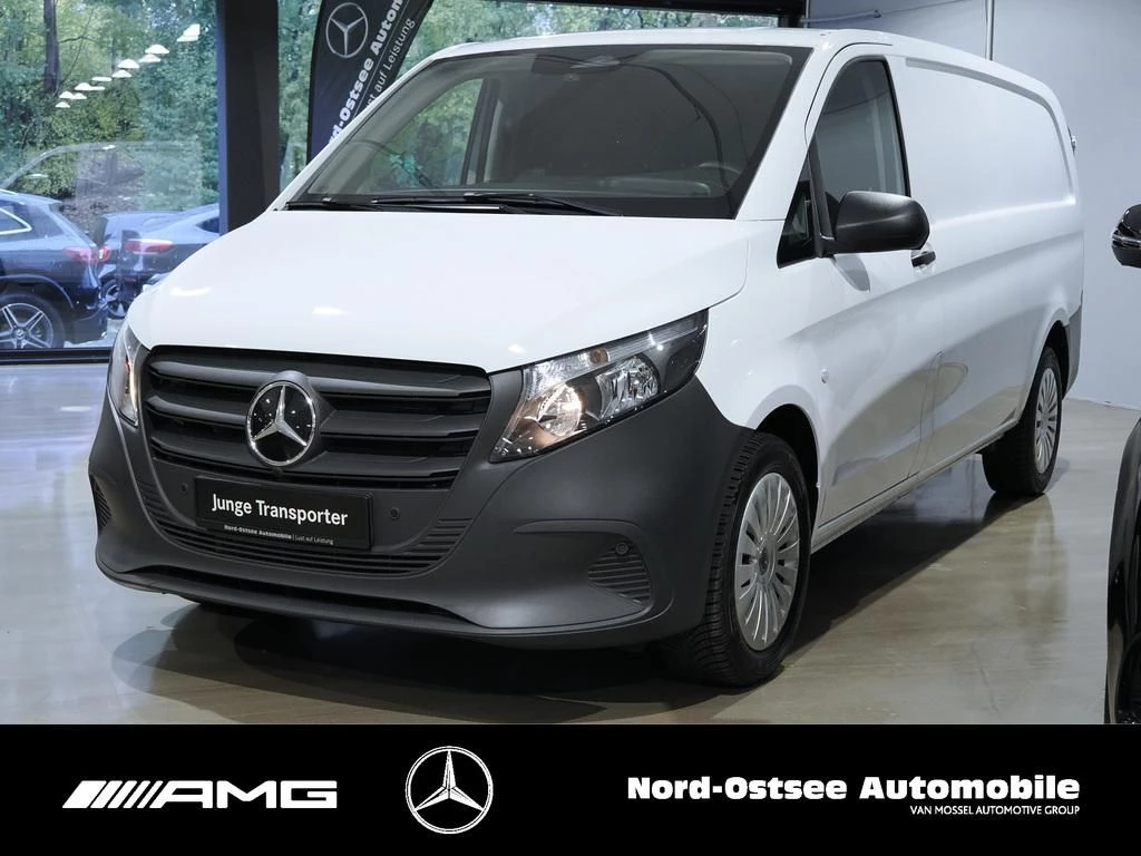 Mercedes-Benz-Vito-image-4