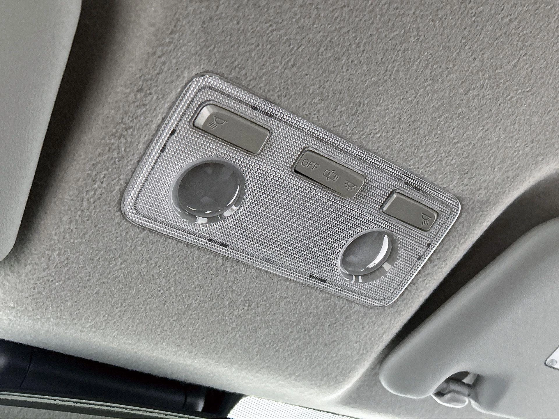 Toyota-Yaris-image-11