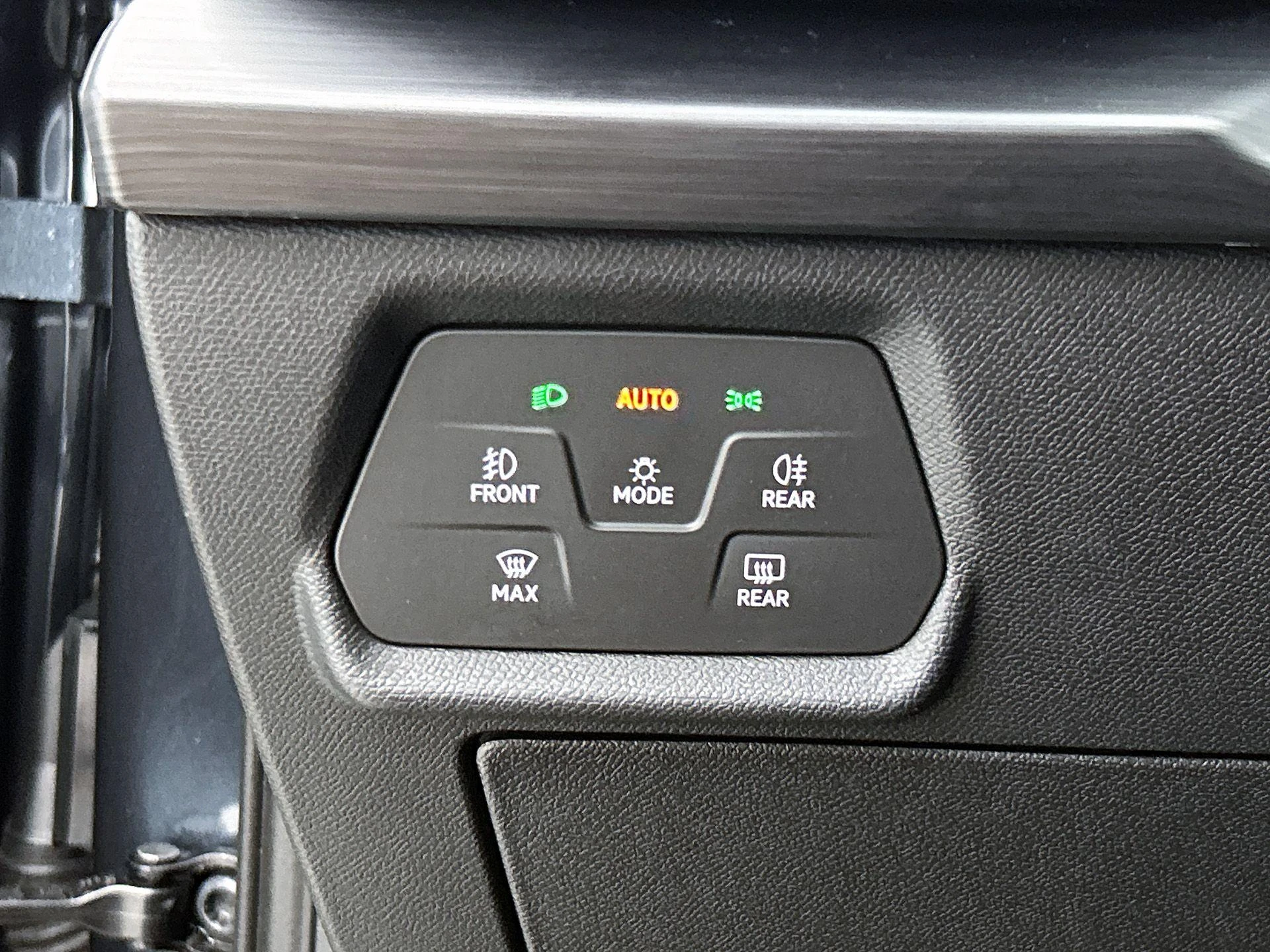 CUPRA Leon 1.5 eTSI Business Edition