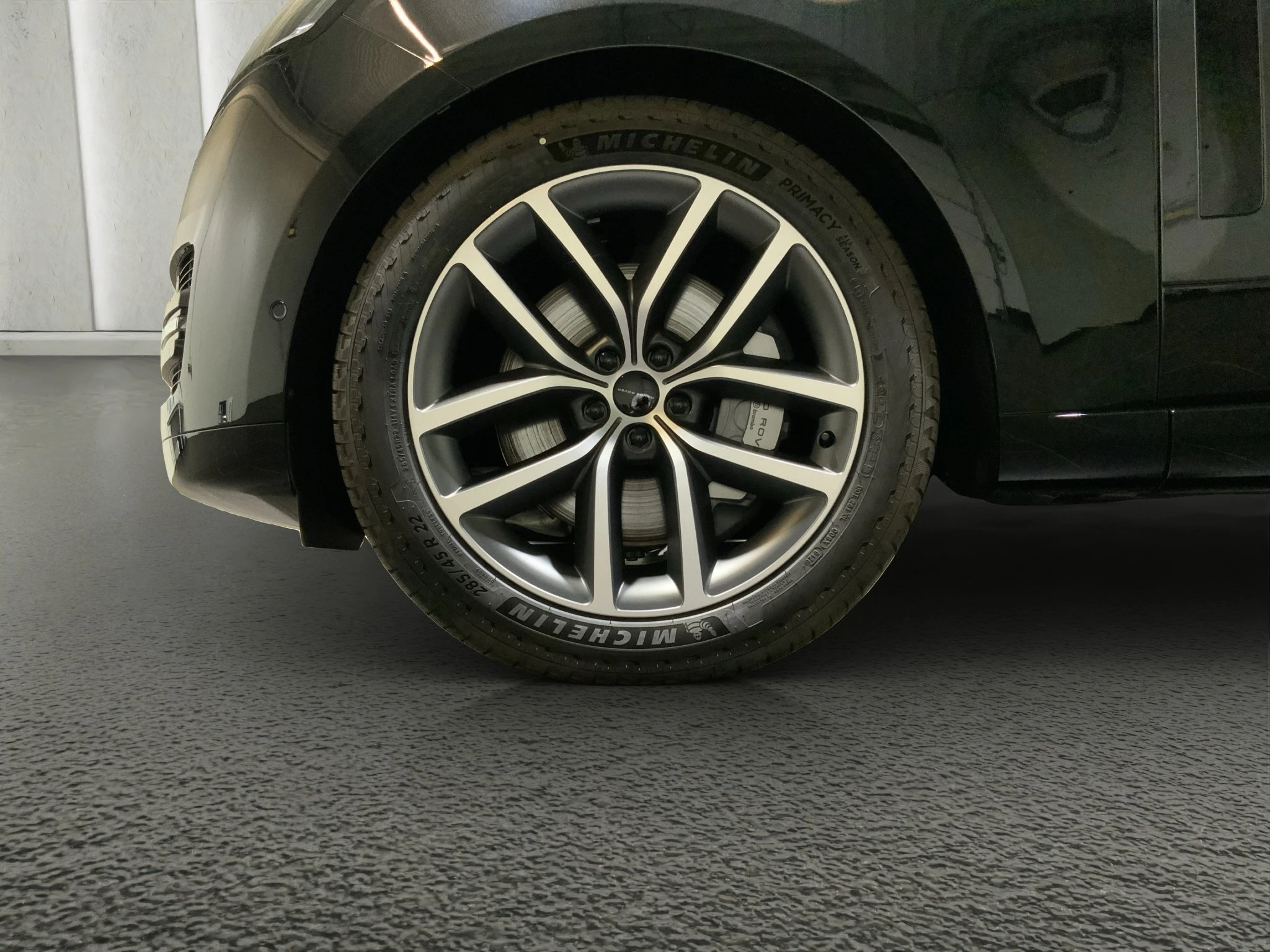 Land Rover-Range Rover-image-5