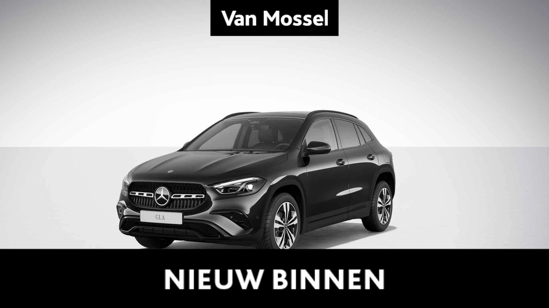 Mercedes-Benz-GLA-image-0