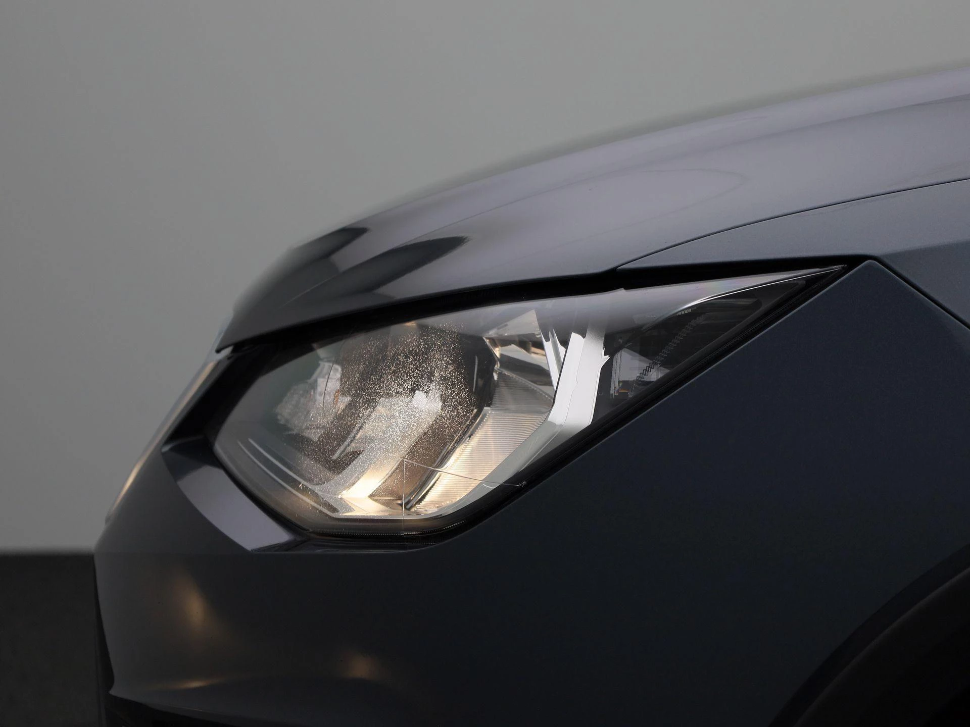 SEAT-Arona-image-14