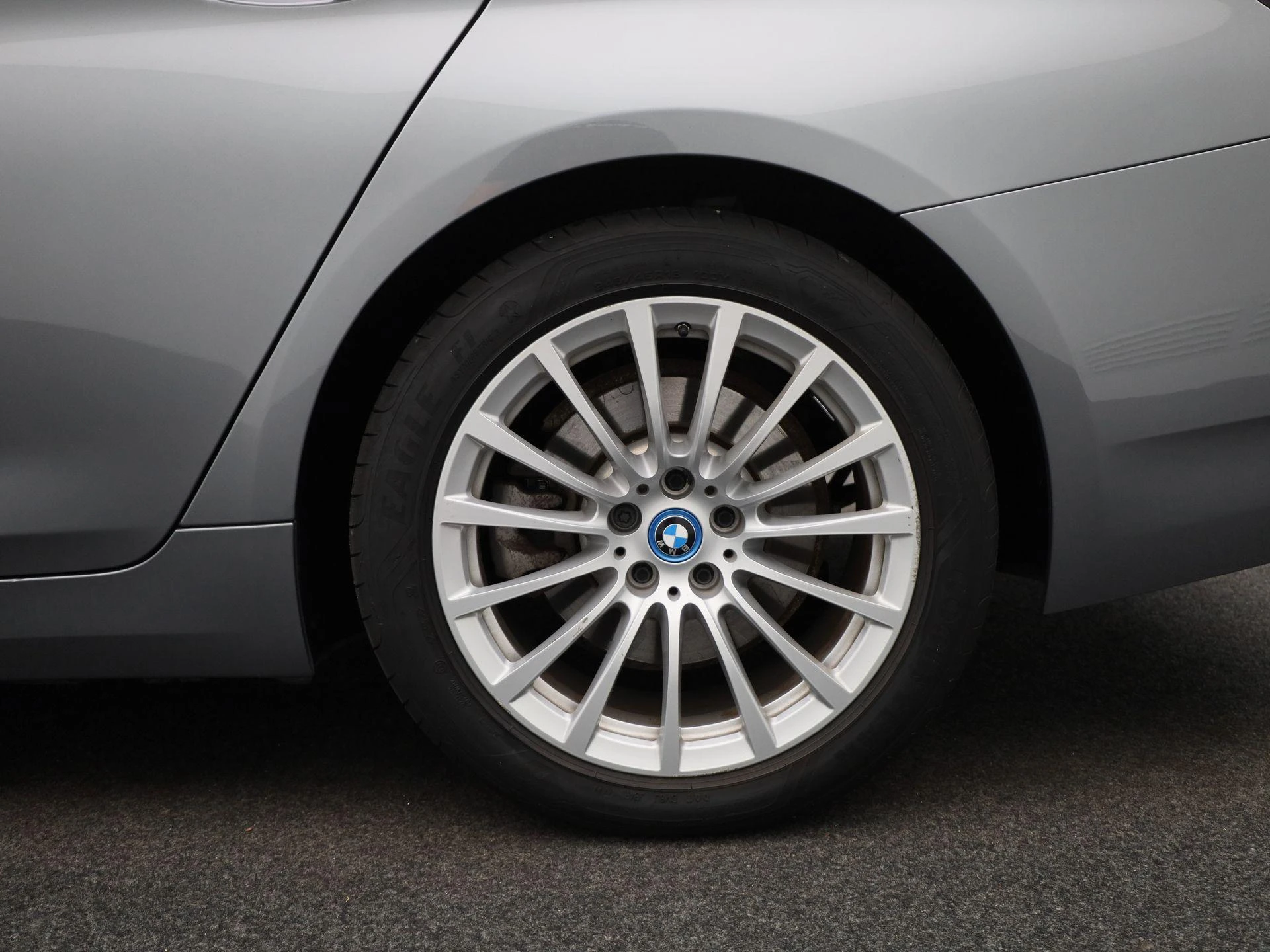 BMW-5 Reeks-image-12