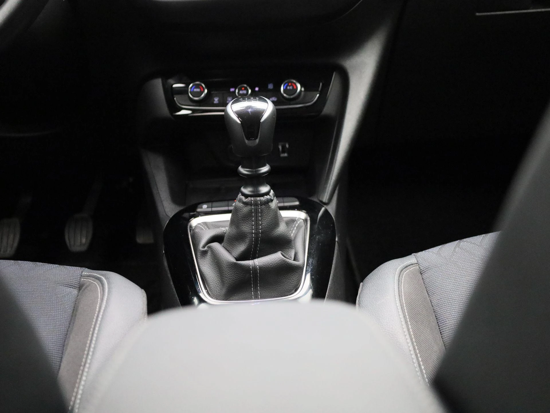 Opel Corsa 1.2 Elegance