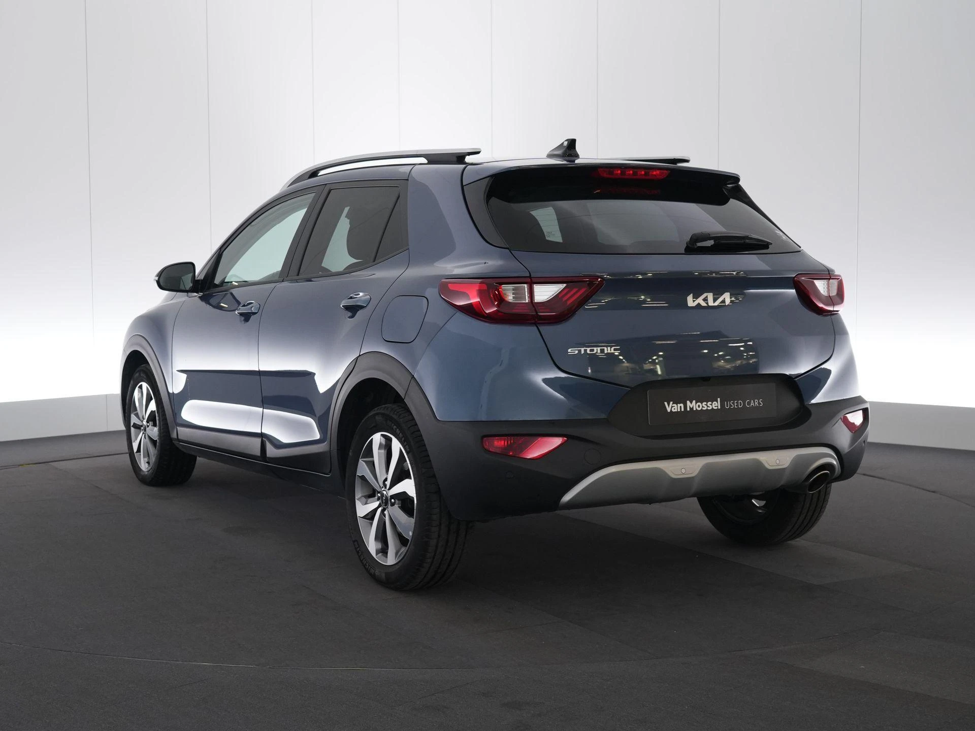 Kia-Stonic-image-2