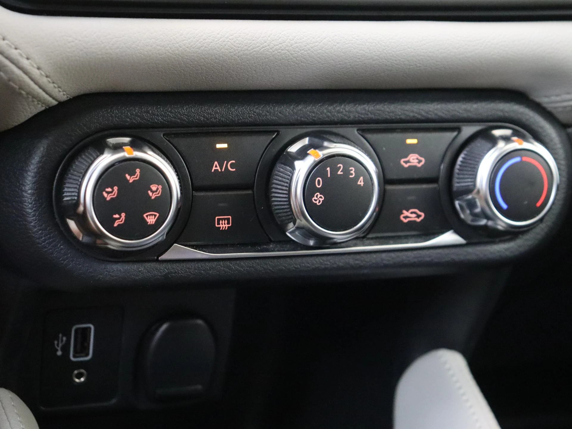 Nissan-Micra-image-18