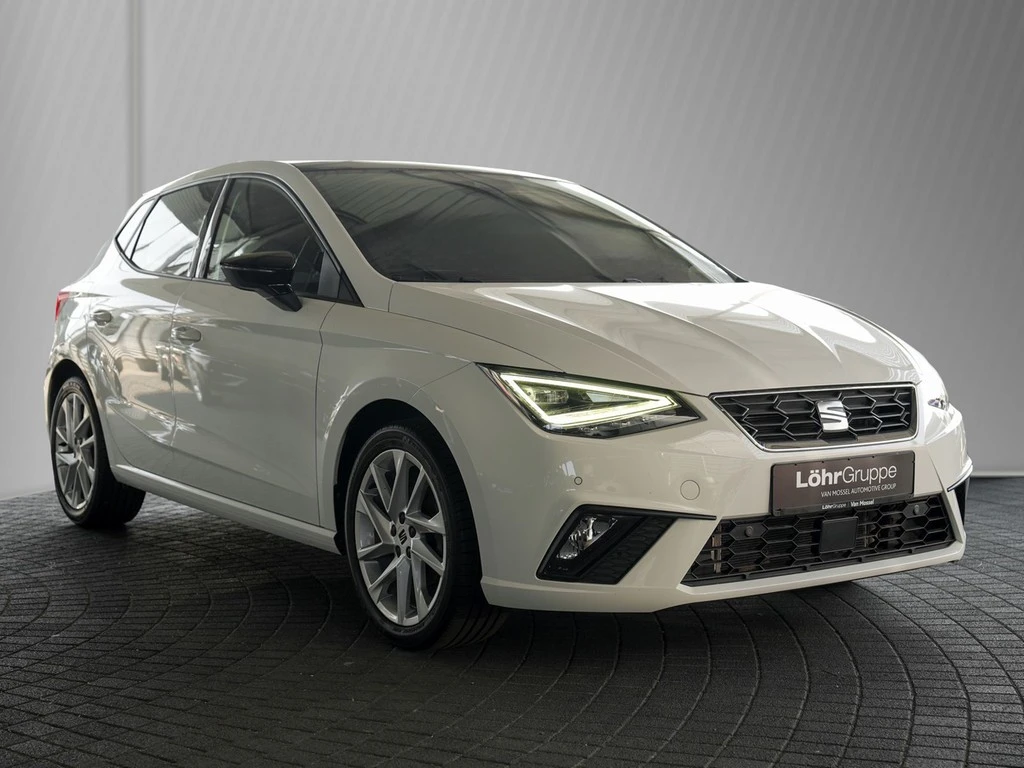SEAT Ibiza 1.0 TSI FR Full-Link/LED/RFK/Navi