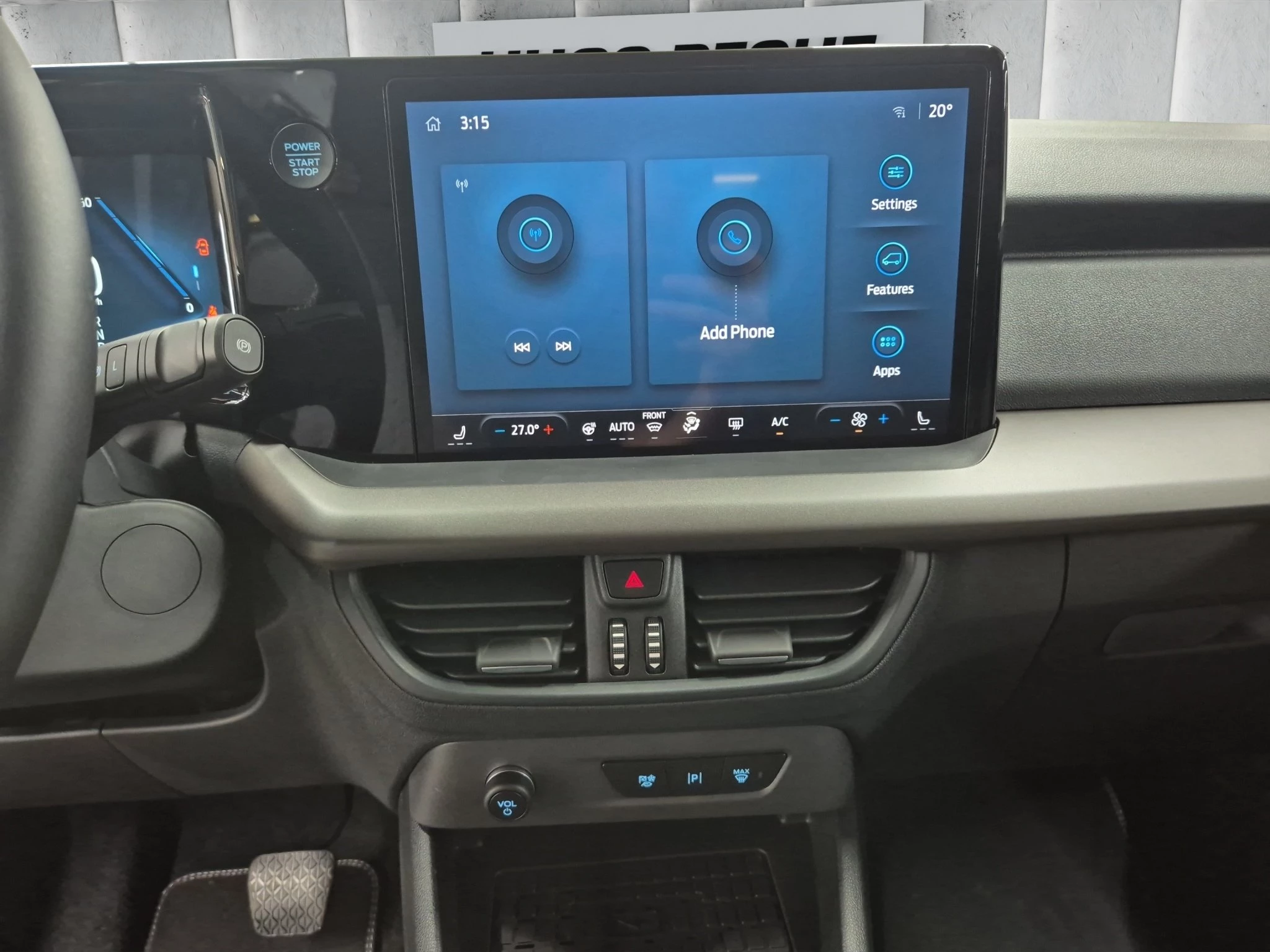 Ford-Tourneo Courier-image-14