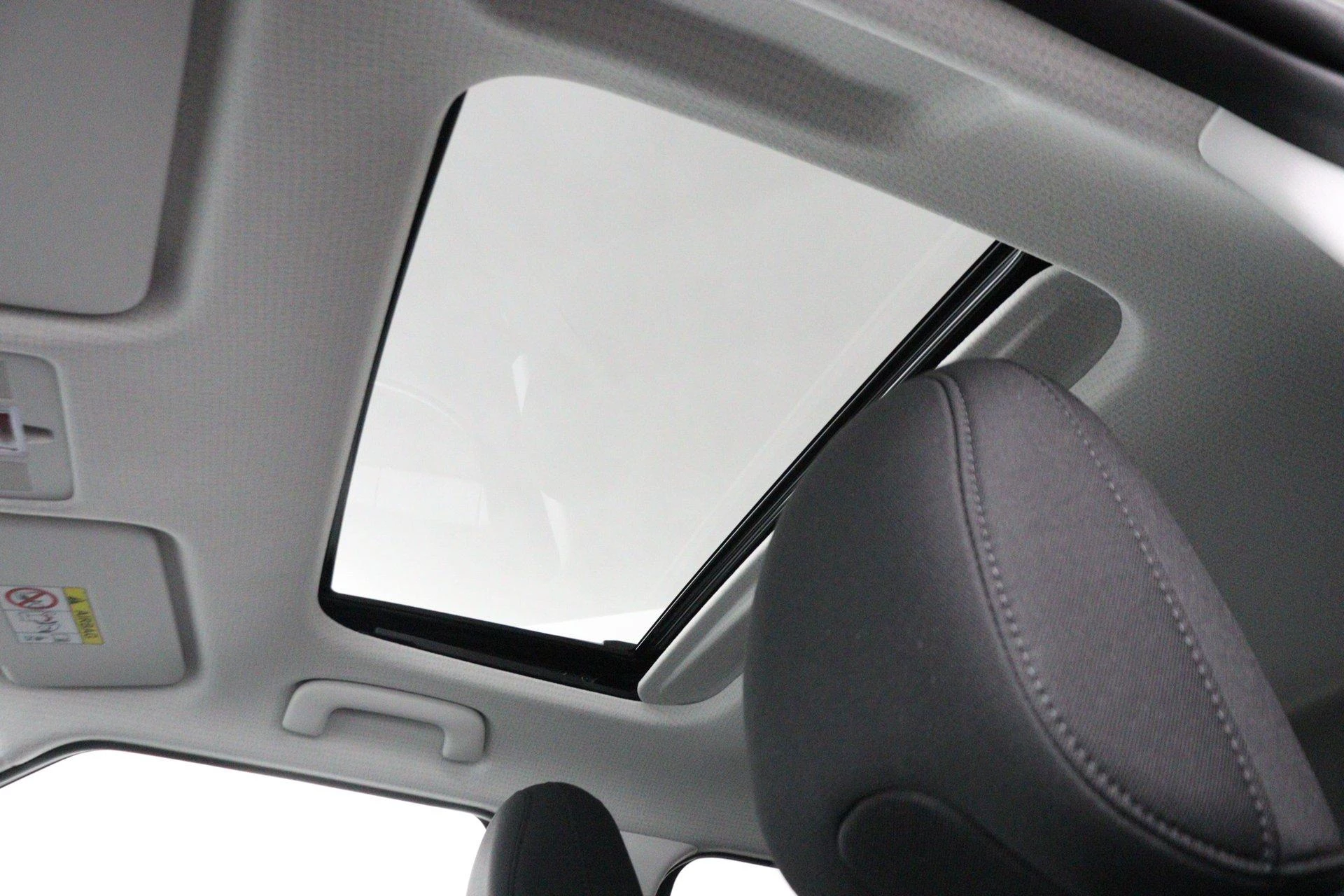 Hyundai-Inster-image-38