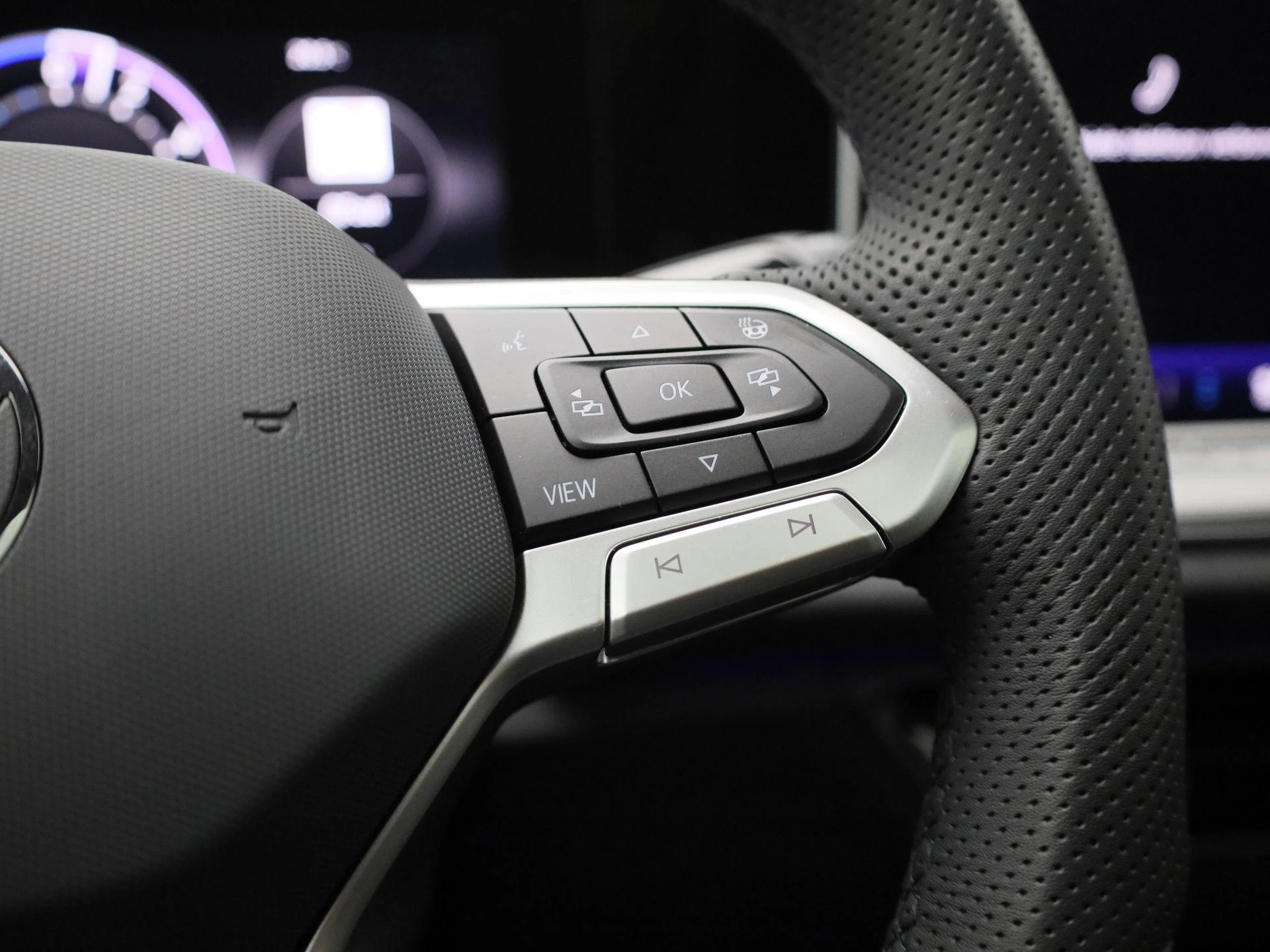 Volkswagen-Tayron-image-19