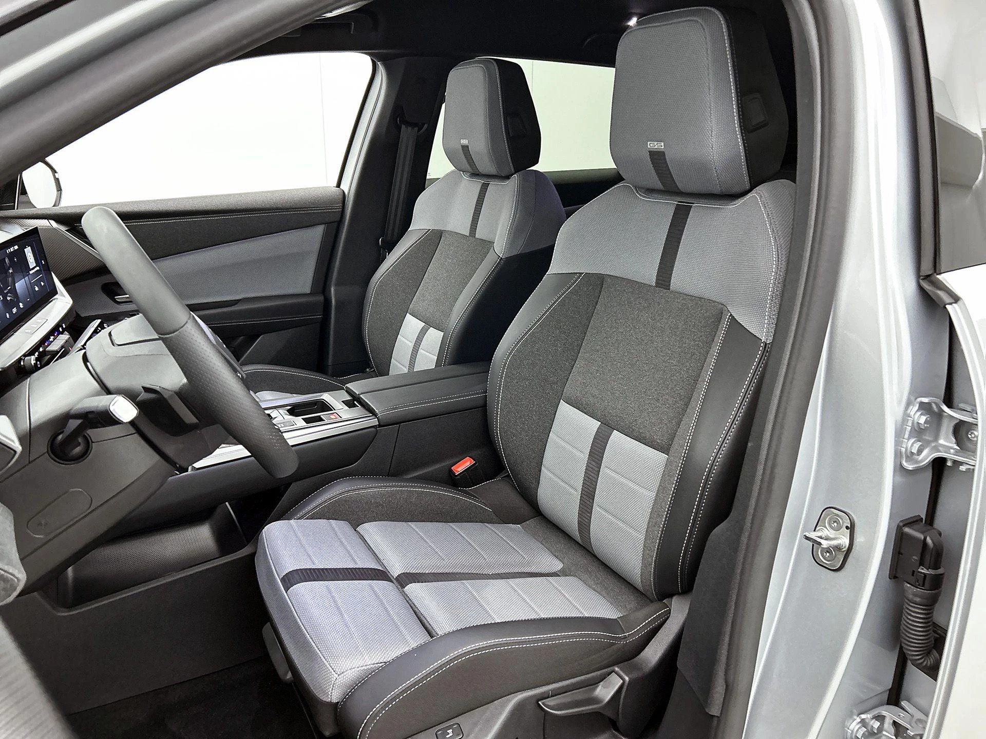Opel Grandland 1.2 Turbo Hybrid GS