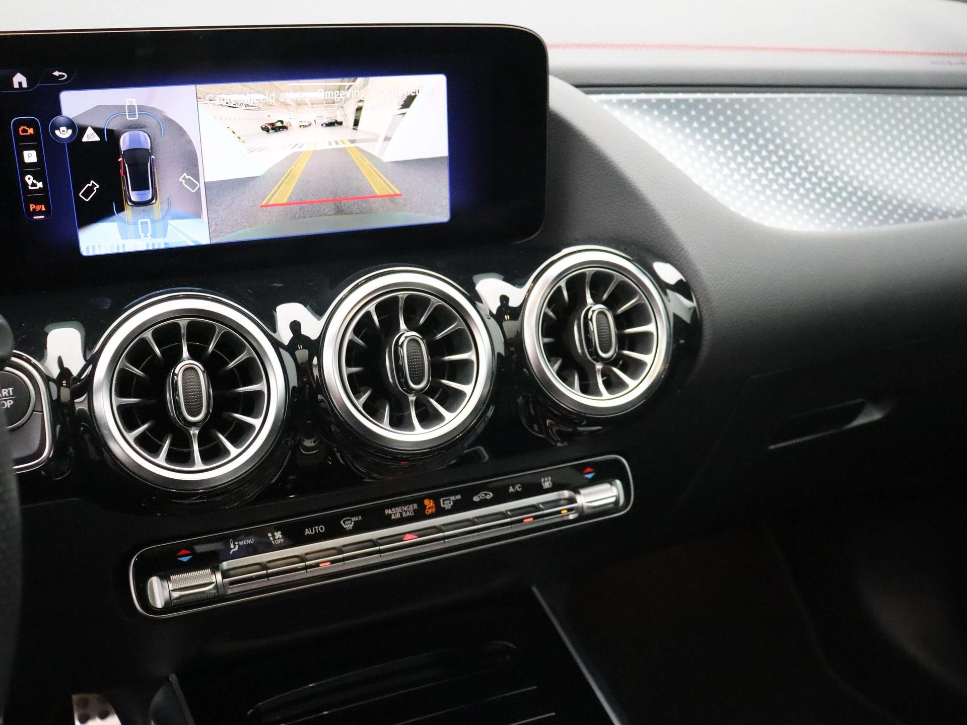 Mercedes-Benz EQA 250+ Star Edition + PANORAMISCH DAK + BURMESTER + HEAD UP + CARPLAY