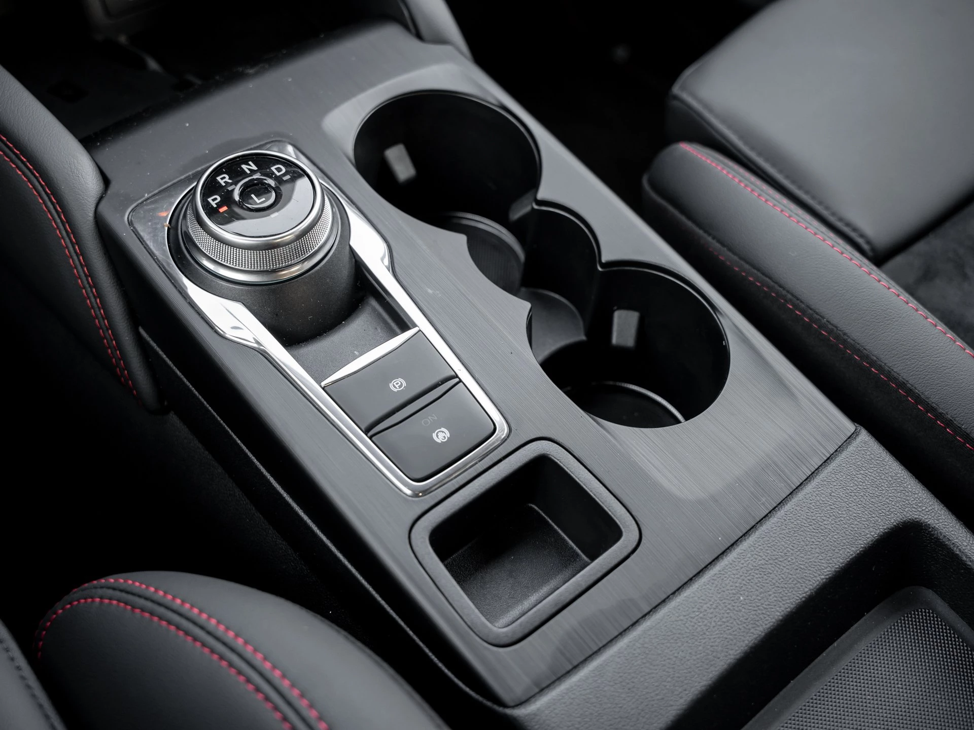 Ford-Kuga-image-21