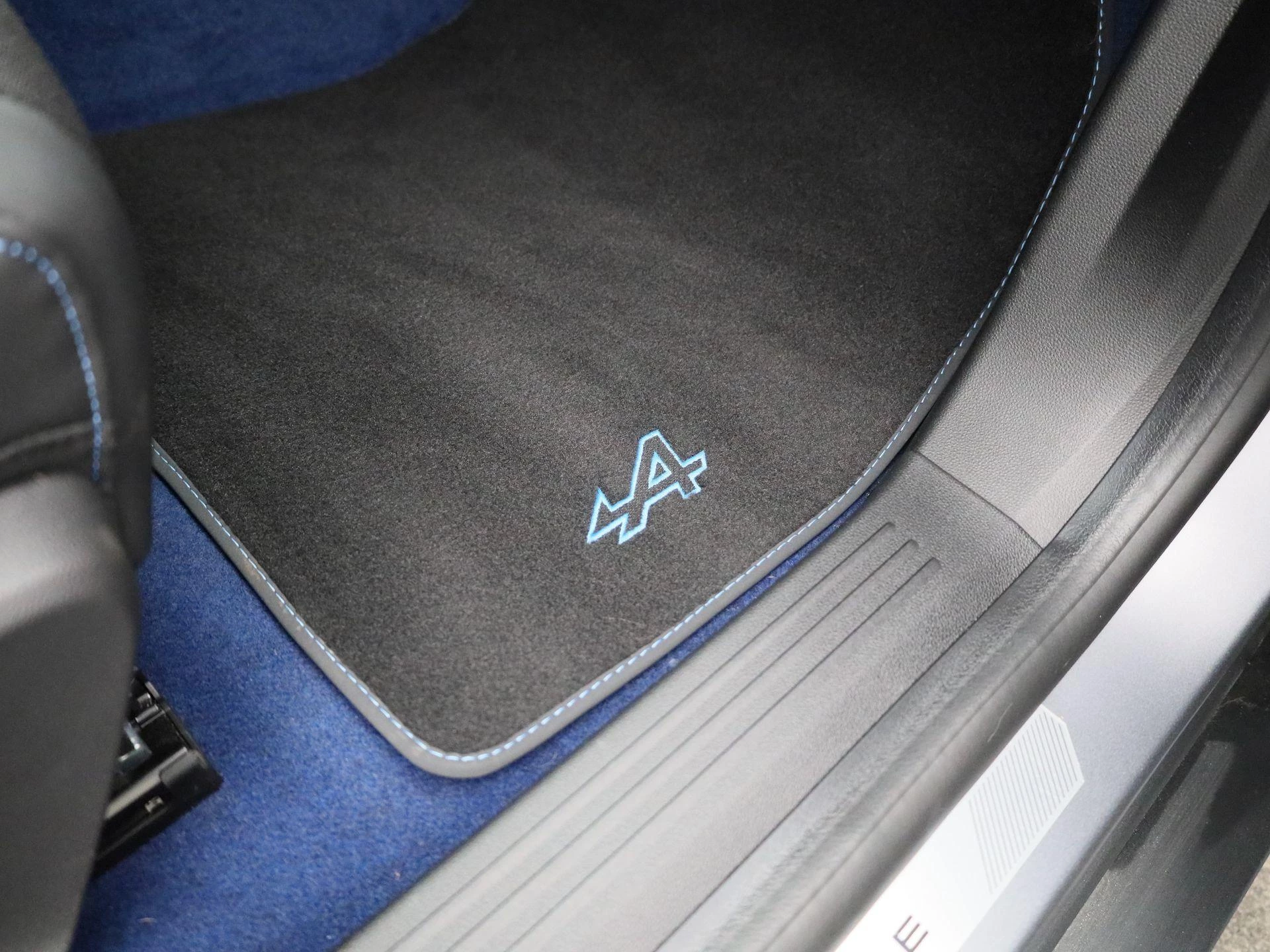 Renault-Scénic-image-42