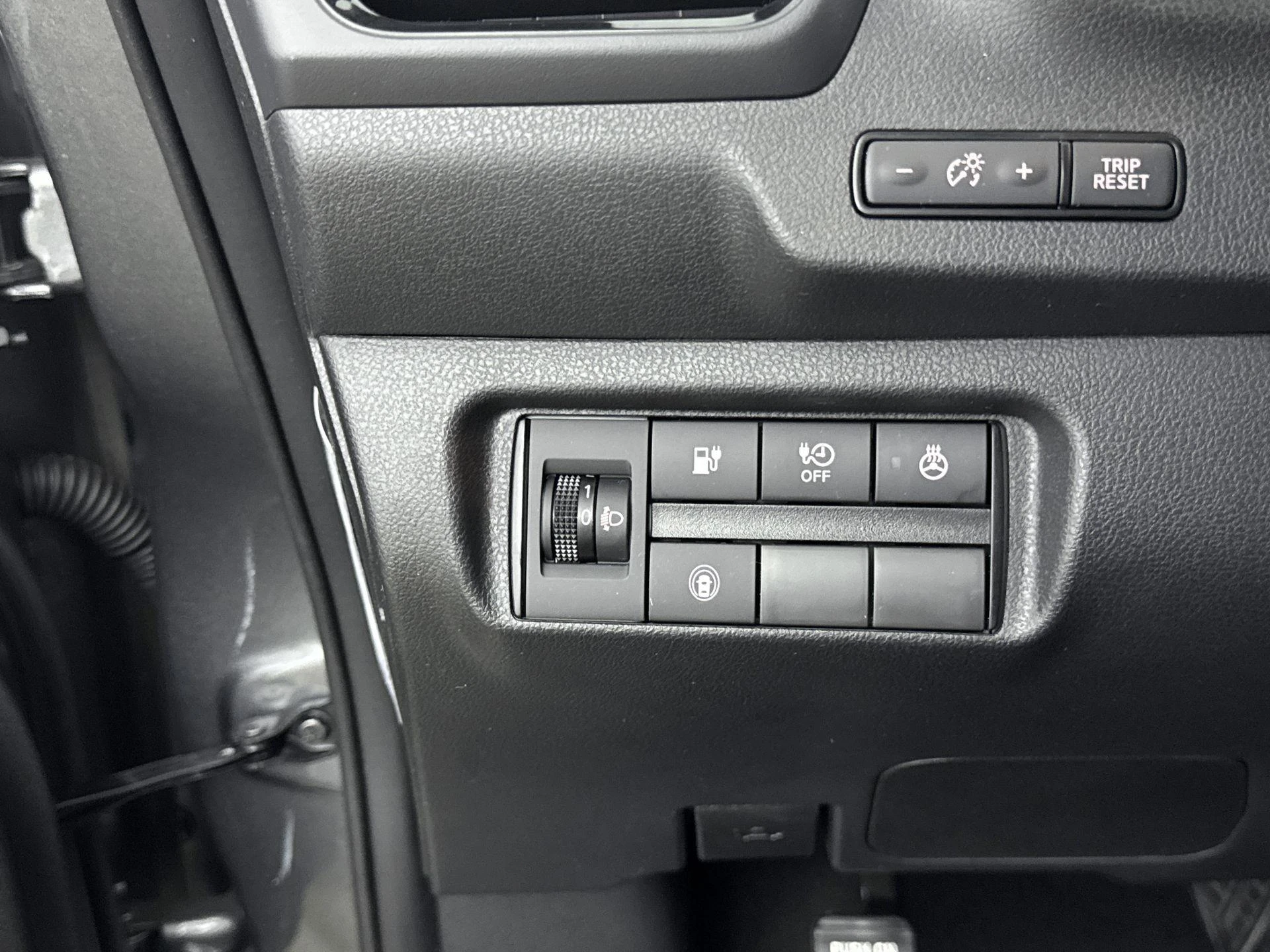 Nissan-Leaf-image-14