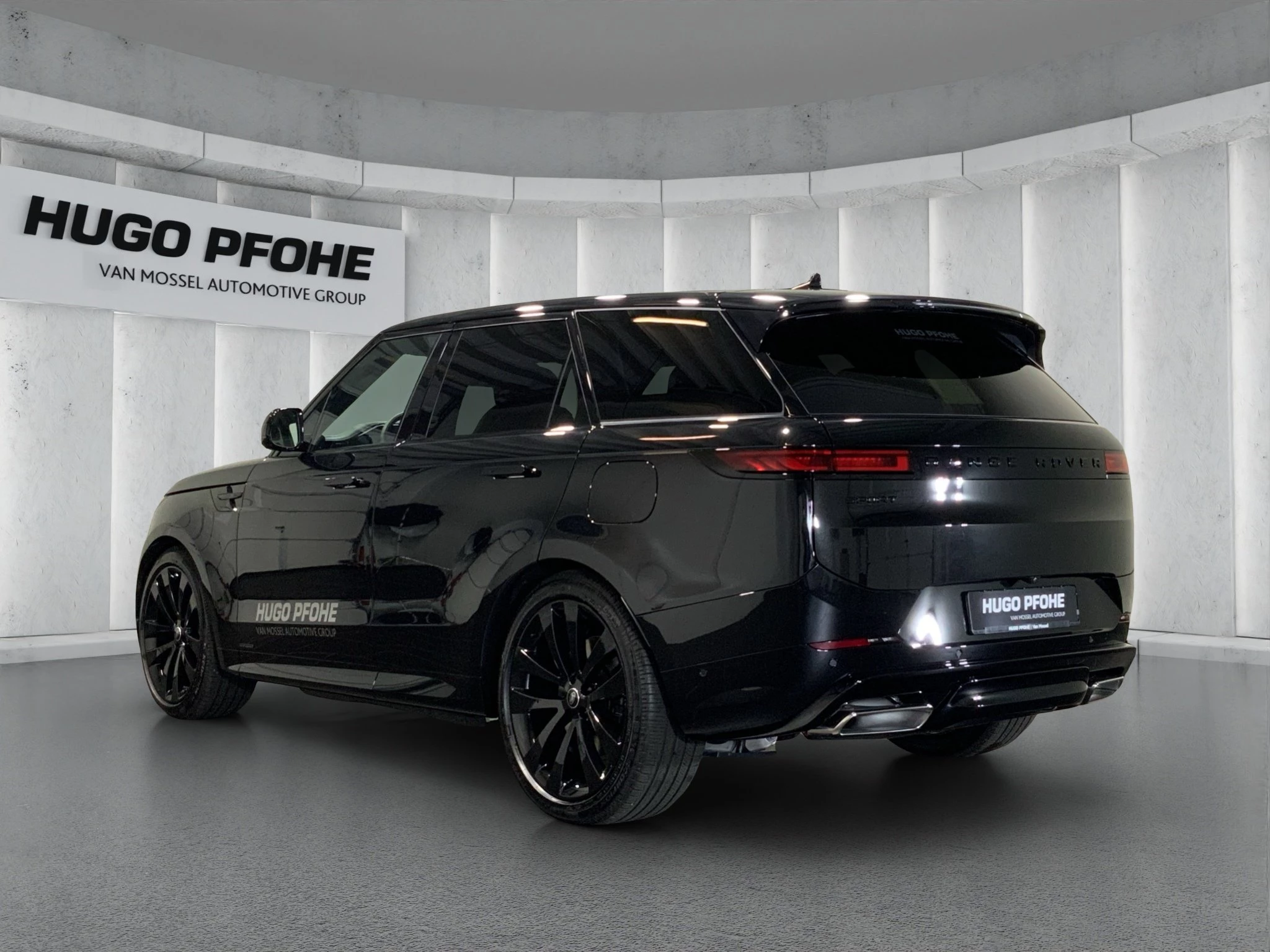 Land Rover Range Rover Sport AUTOBIOGRAPHY 3.0 P550e PHEV AWD Geländewagen. 405 kW. 5-türig