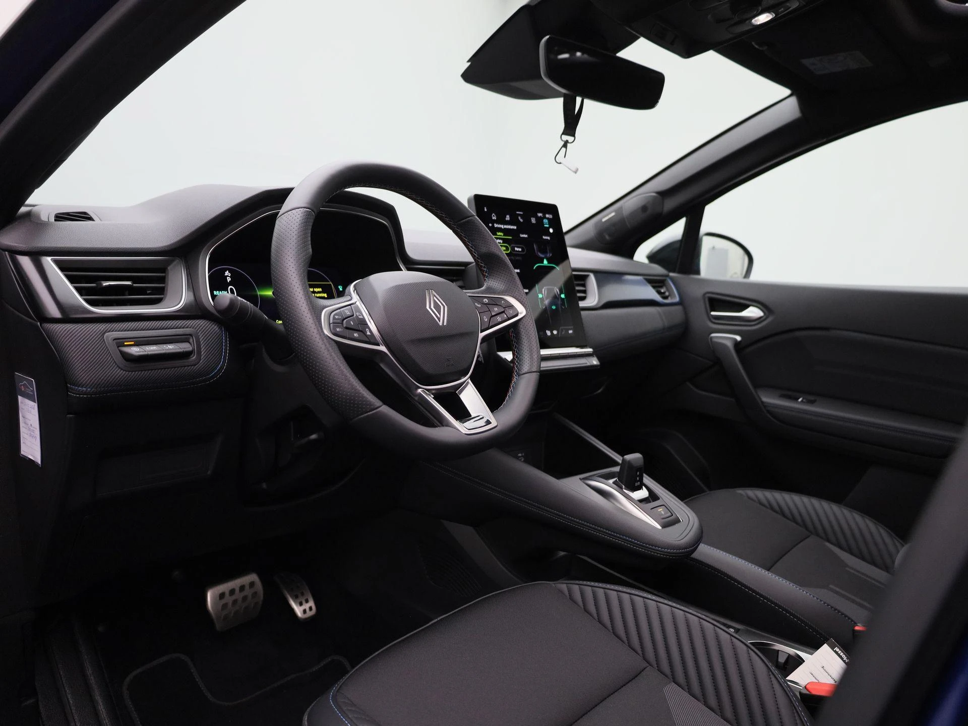 Renault-Captur-image-37