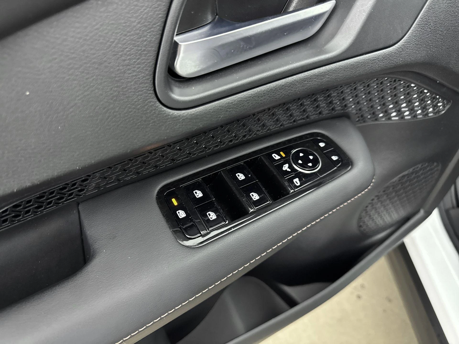 Nissan-ARIYA-image-9