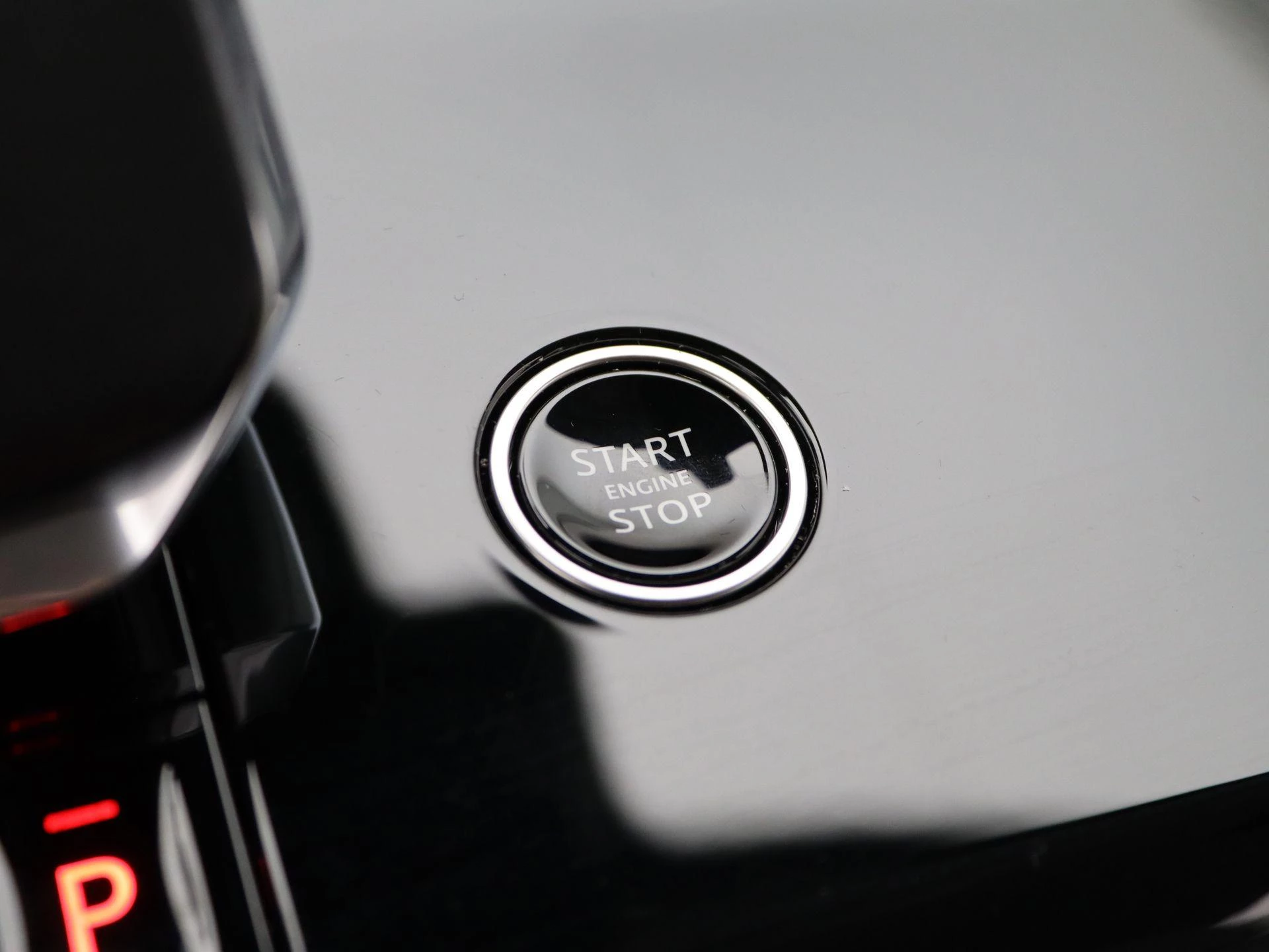 Land Rover-Range Rover Sport-image-16