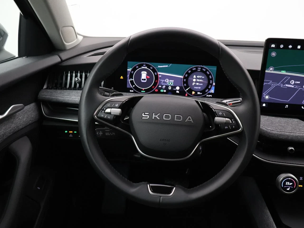 Škoda-Superb-image-13