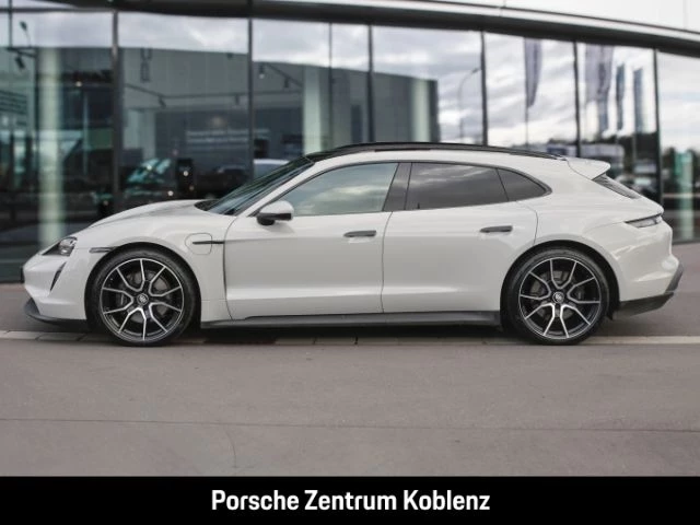 Porsche Taycan Sport Turismo s