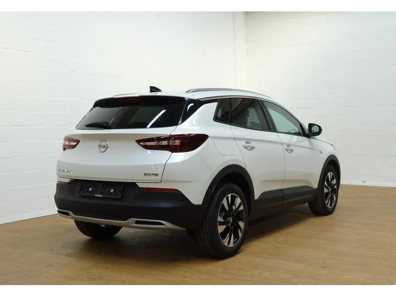 Opel Grandland X 1.2T Innovation