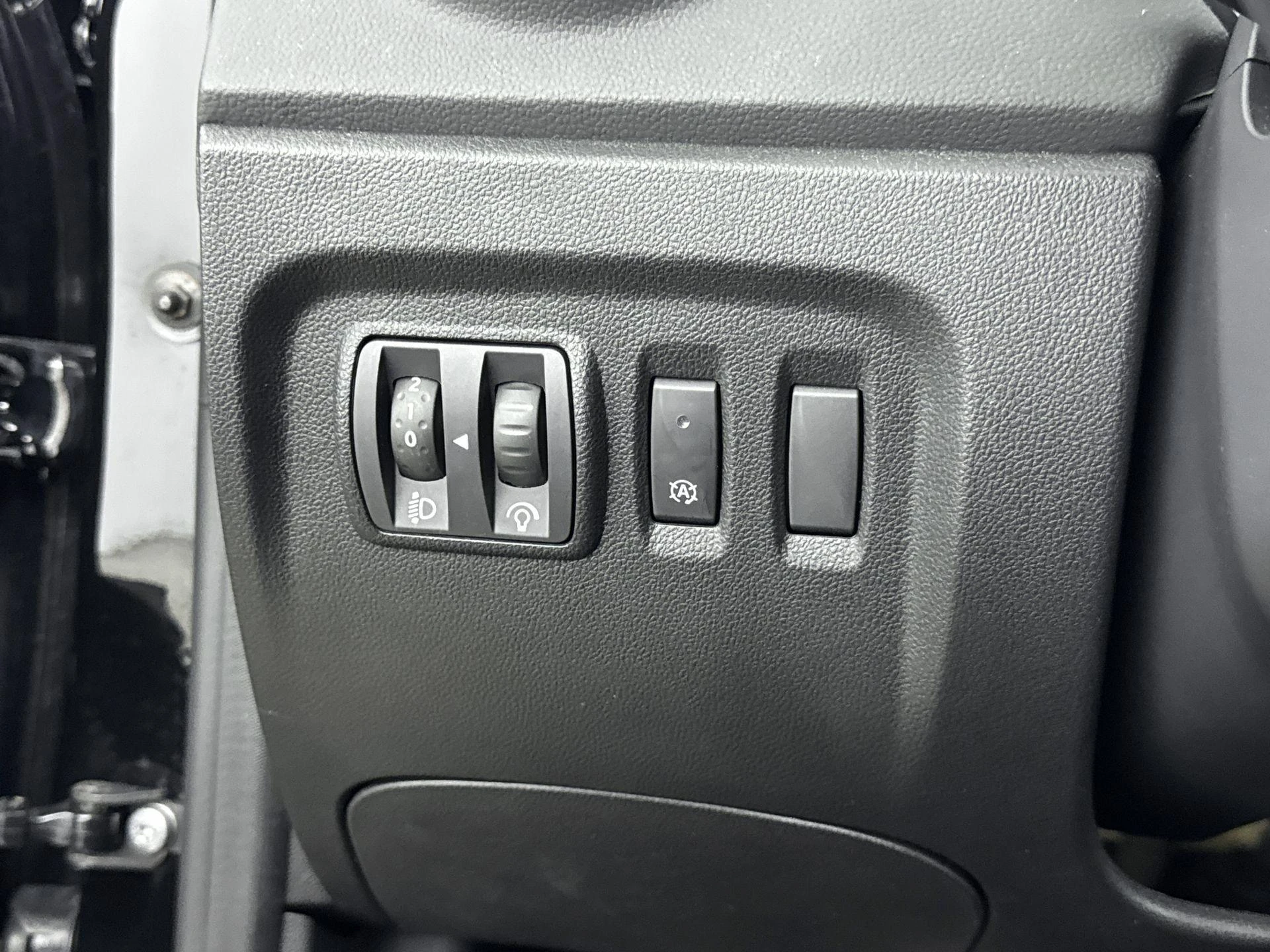 Renault-Captur-image-22