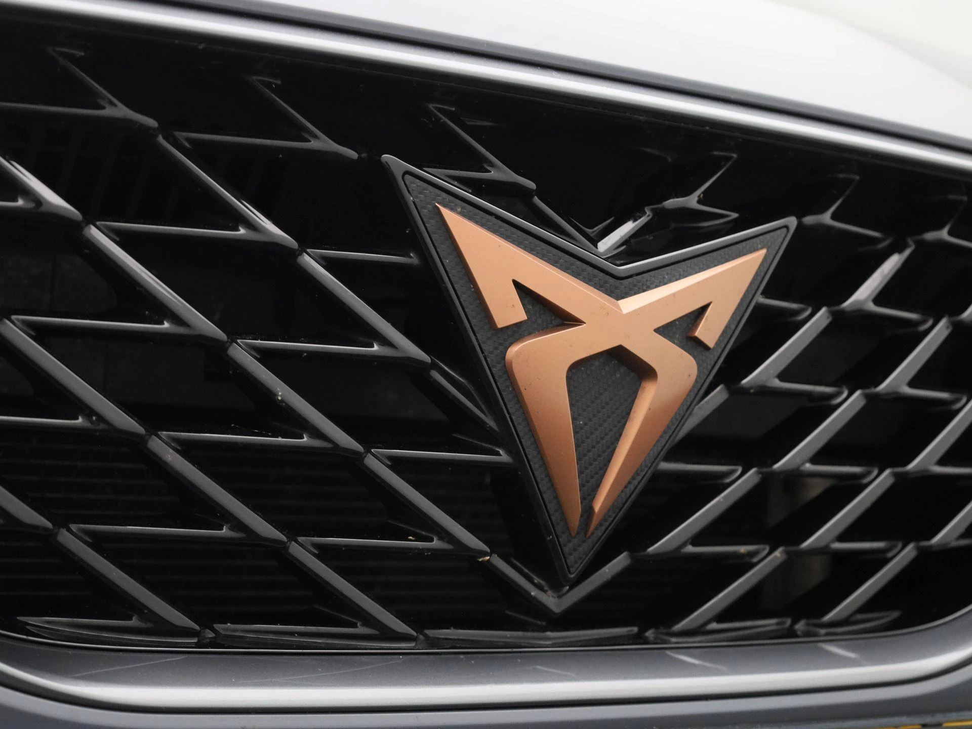 CUPRA Formentor 1.4 e-Hybrid Business 204 PK