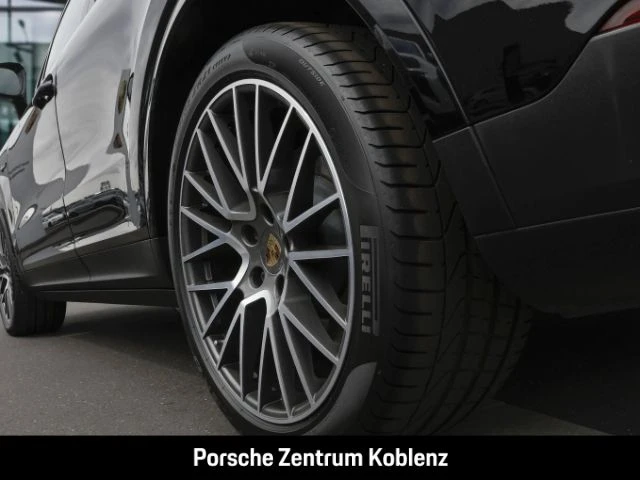 Porsche-Cayenne-image-10