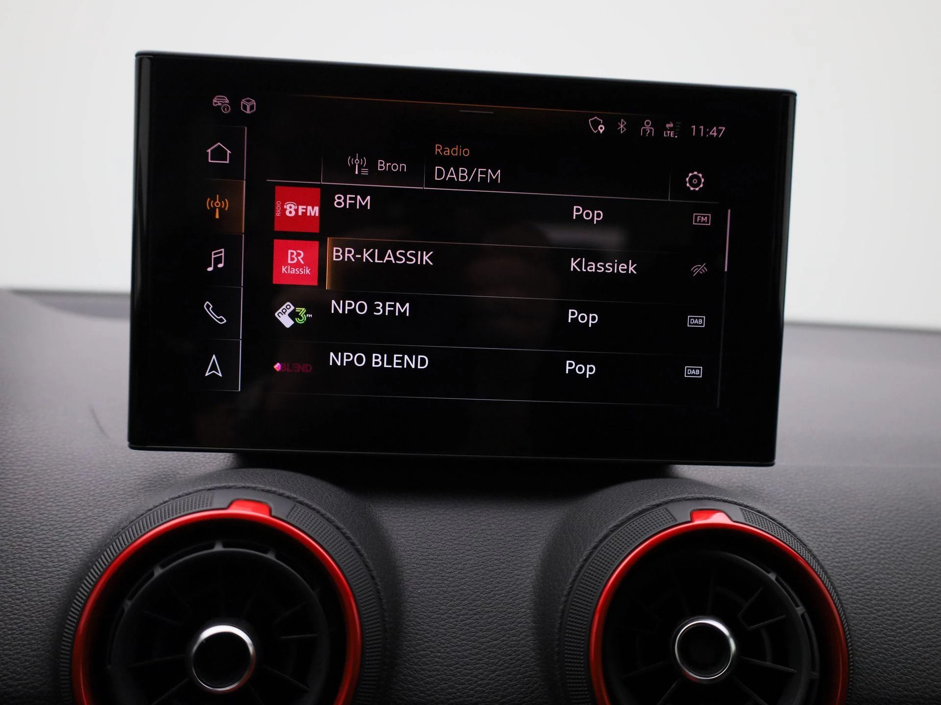 Audi-Q2-image-17