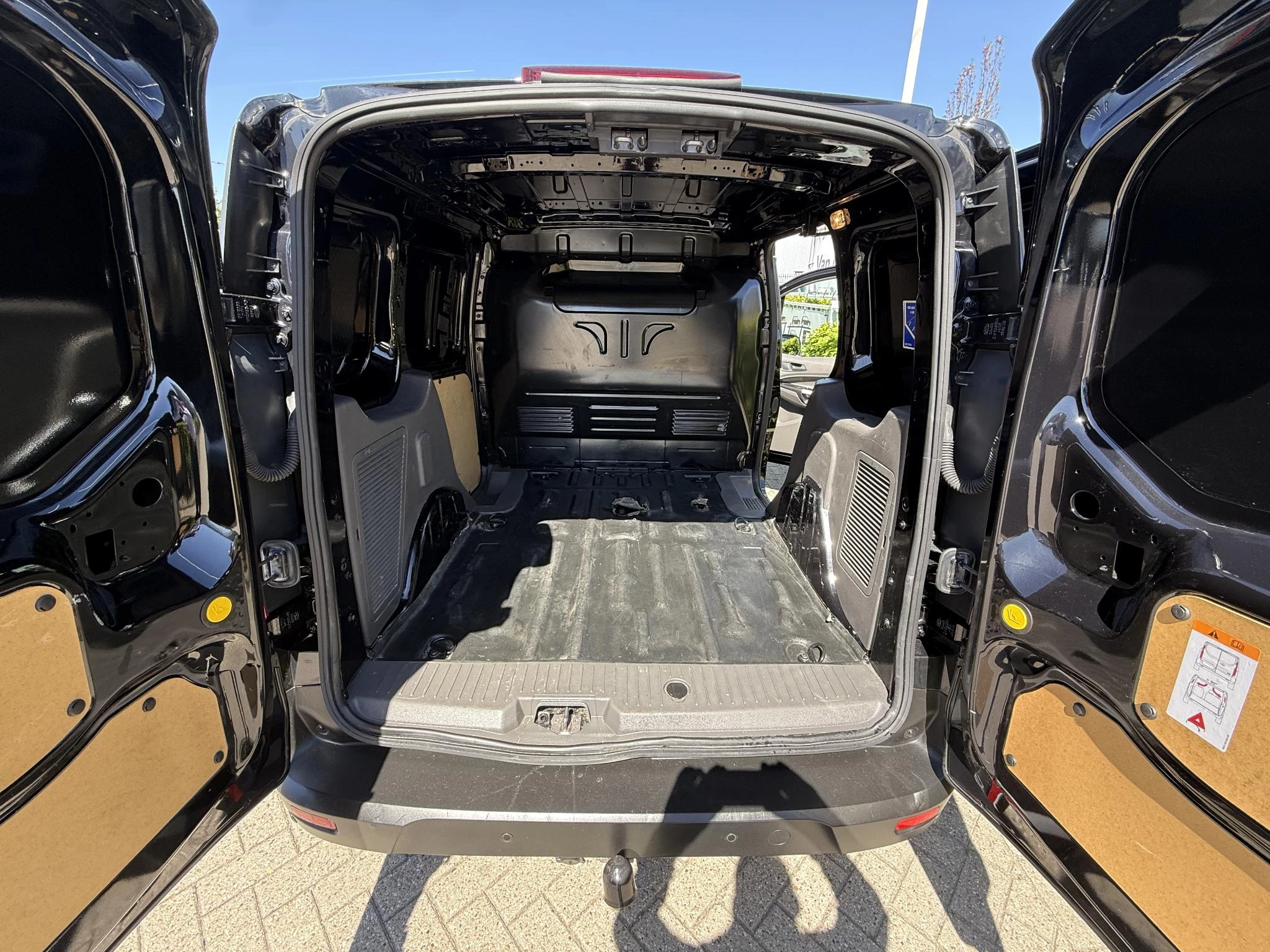 Ford-Transit Connect-image-16