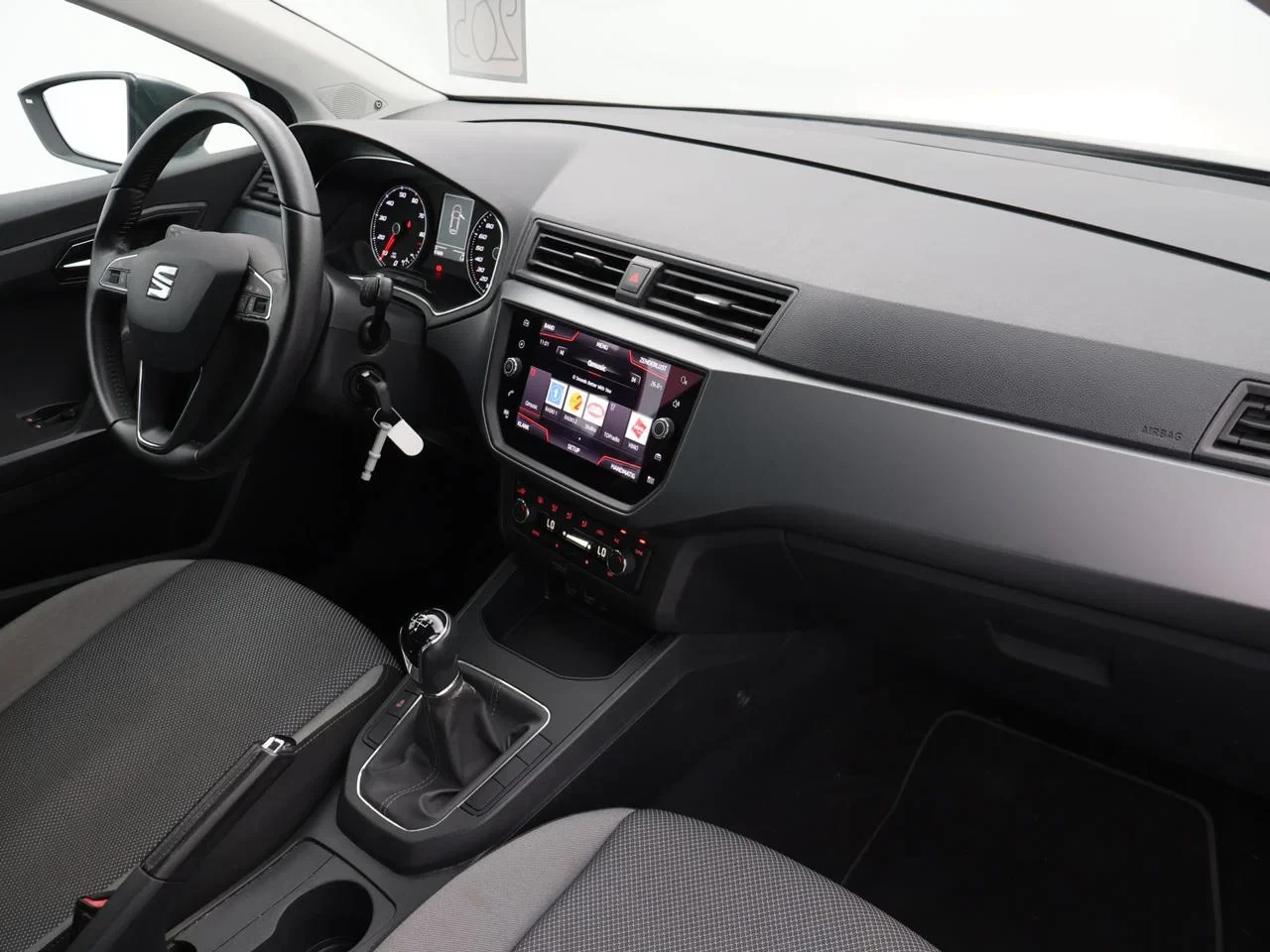 SEAT Ibiza 5P/D Ibiza 5D Style 1.0MPI 75PK *CRUISE CONTROL*PDC*BLTH*DAB RADIO*AIRCO*APP-CONNECT*...*